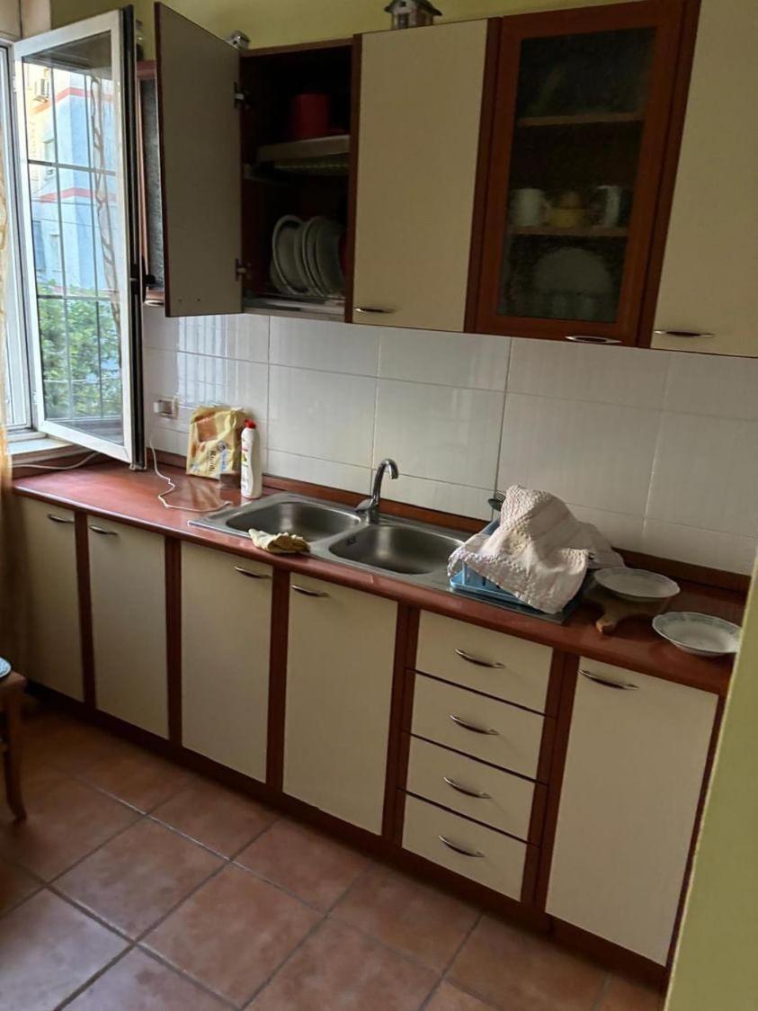 Central Guest House