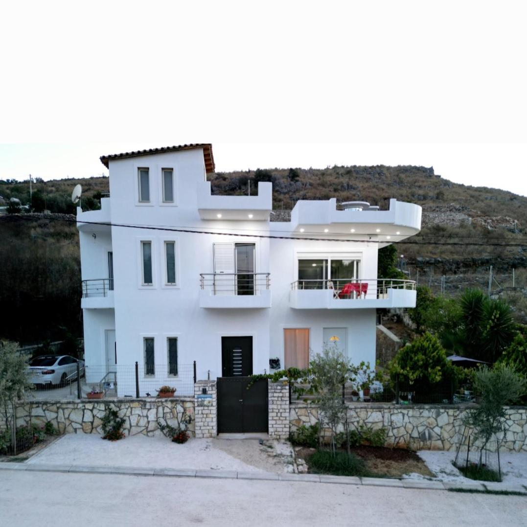 Blue Mare Apartments