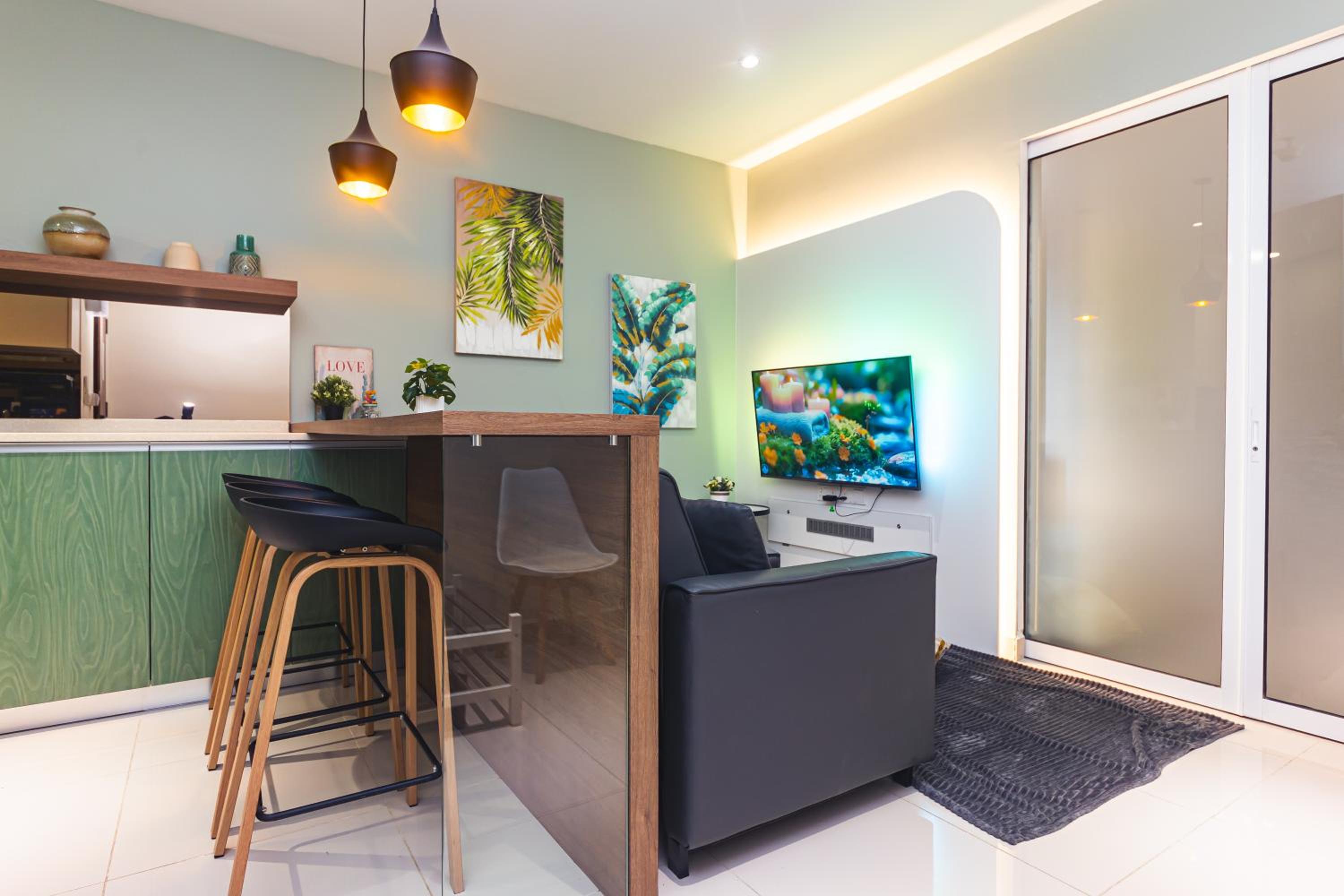 5StarPanda Seaview Suites at The Shore Kota Kinabalu