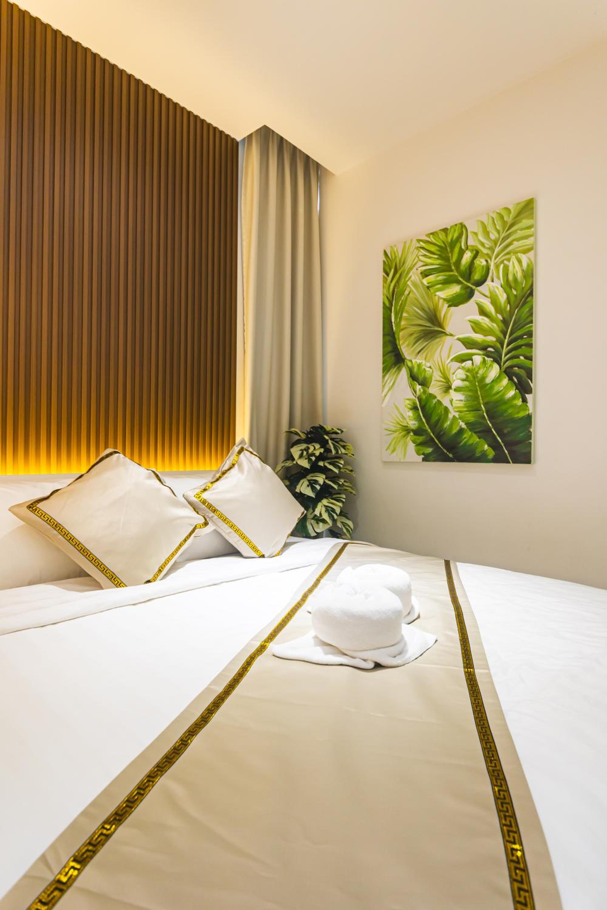 5StarPanda Seaview Suites at The Shore Kota Kinabalu