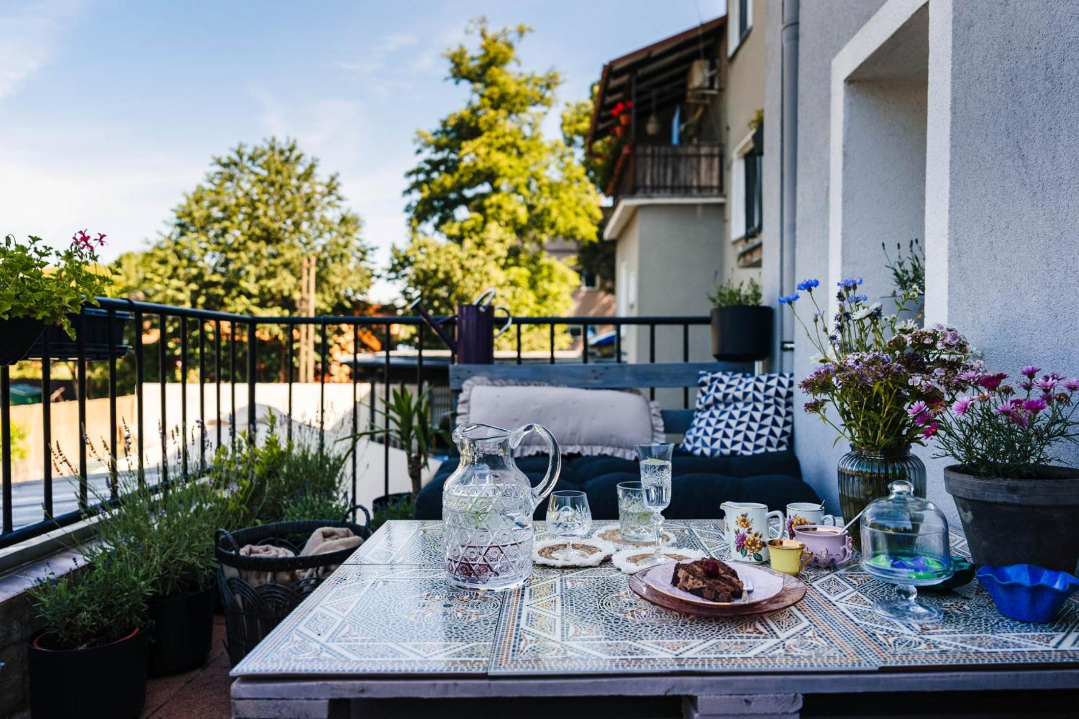 balance & terrace