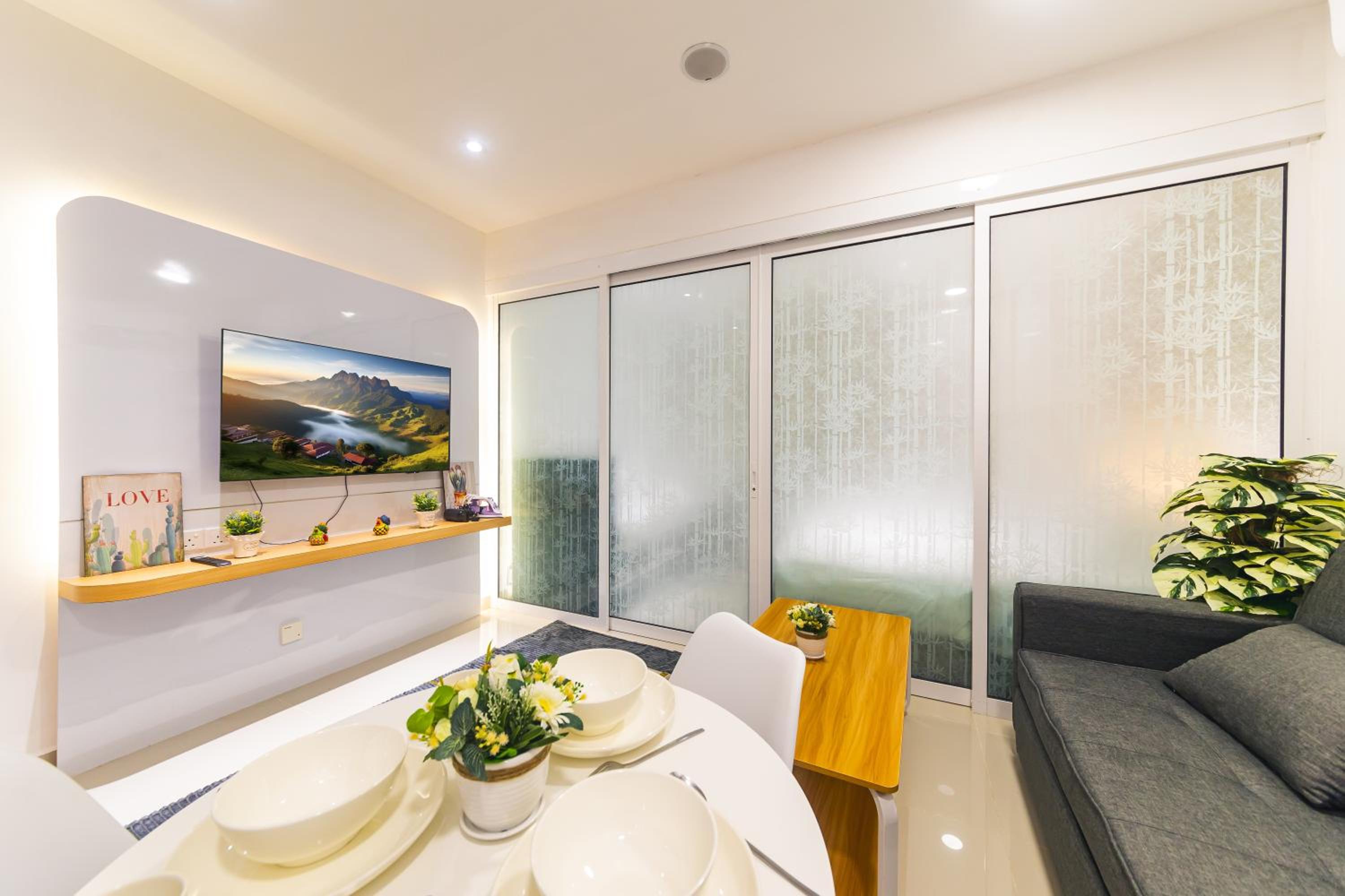 5StarPanda Seaview Suites at The Shore Kota Kinabalu