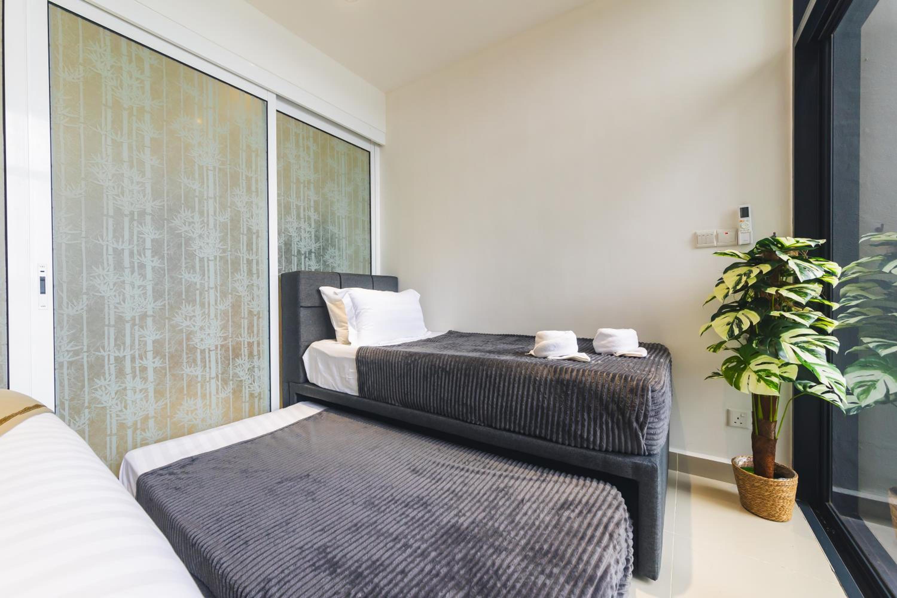 5StarPanda Seaview Suites at The Shore Kota Kinabalu