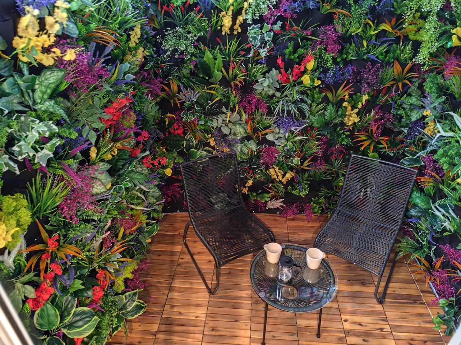 My Secret Garden rooms - Apartment with 2 private rooms, separate baths and balcony garden