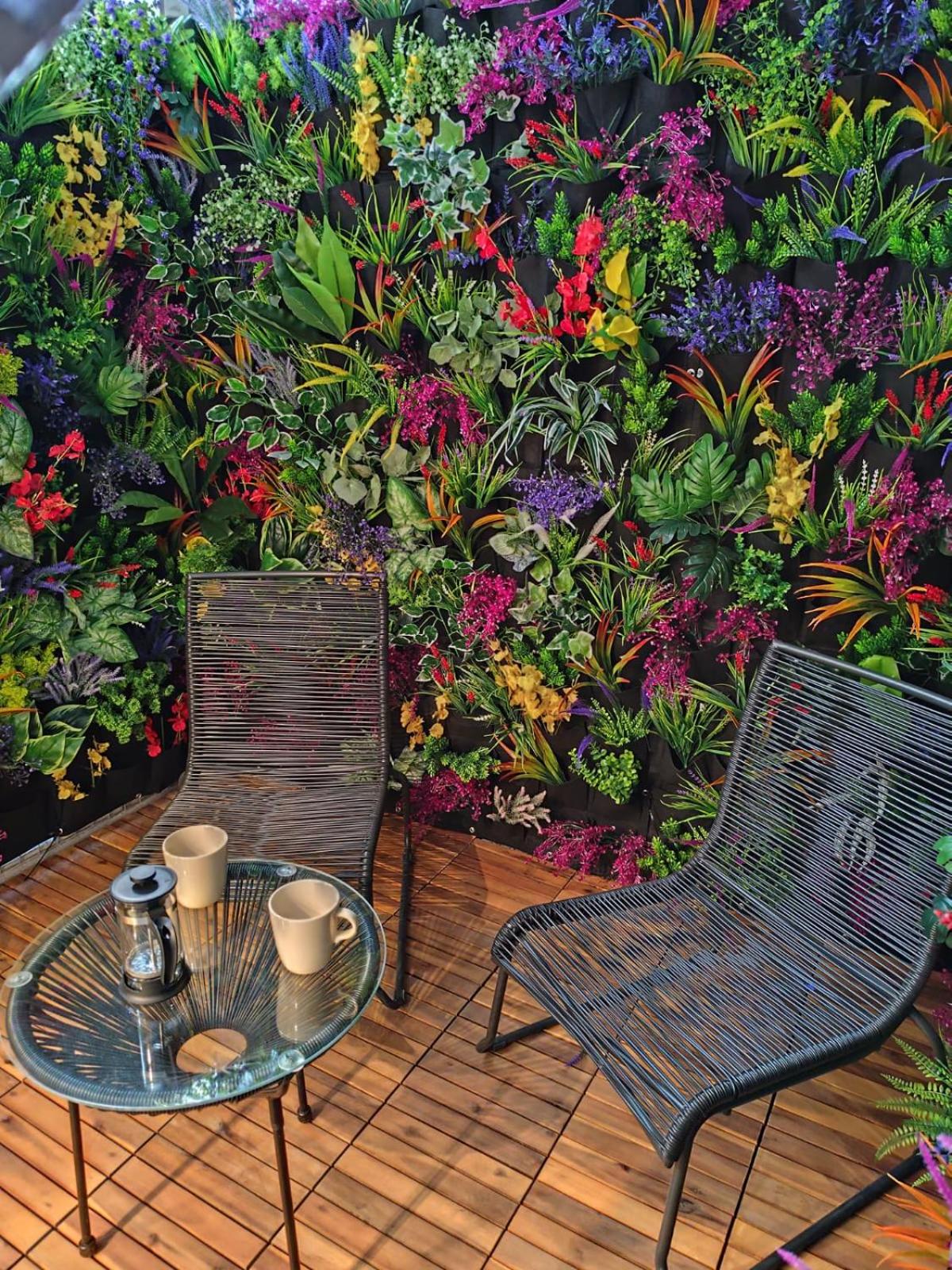My Secret Garden rooms - Apartment with 2 private rooms, separate baths and balcony garden
