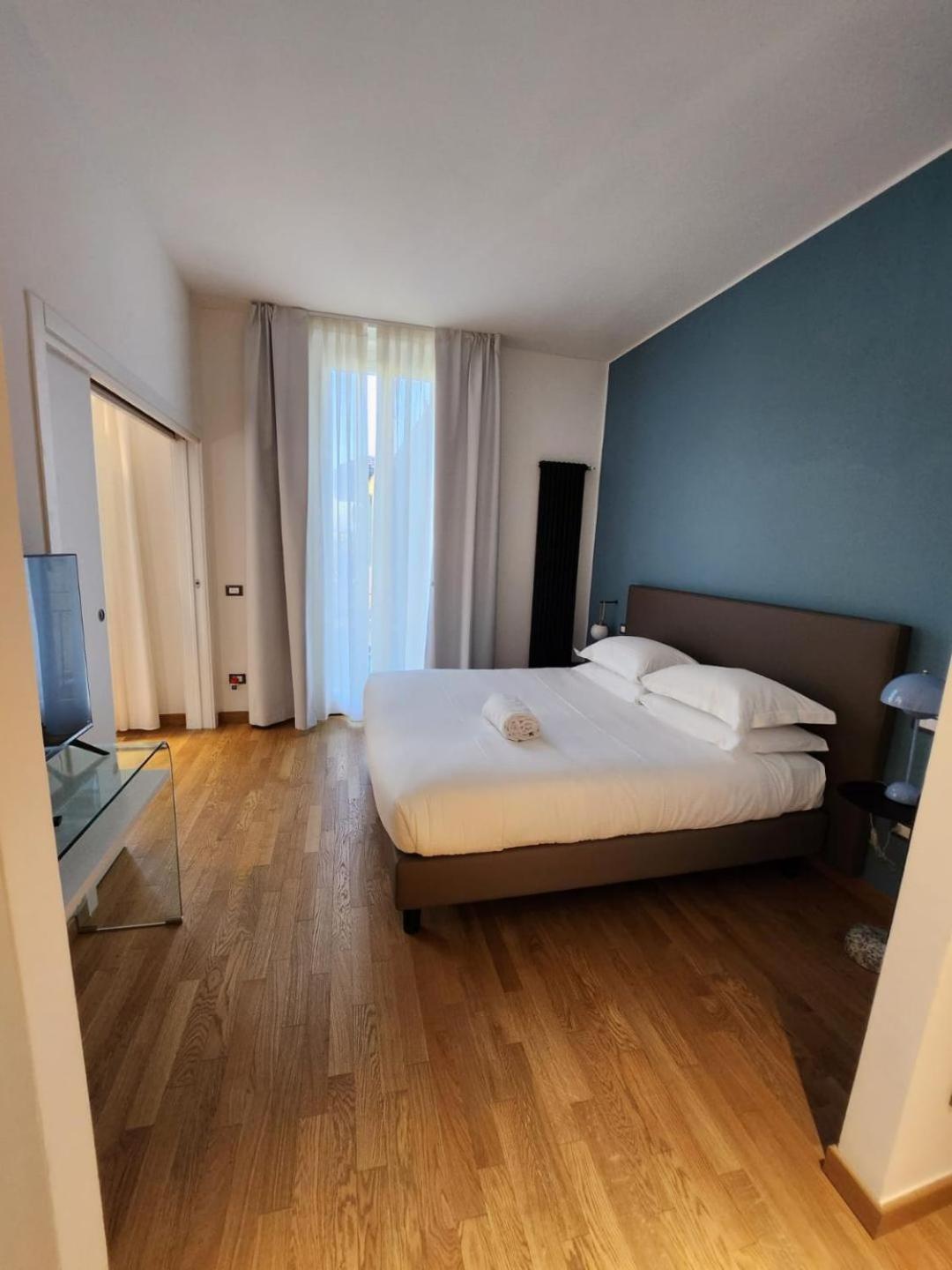 Sweetly home in Florence Suite Appartamento Vista Duomo Balcone Centro Firenze, Stazione