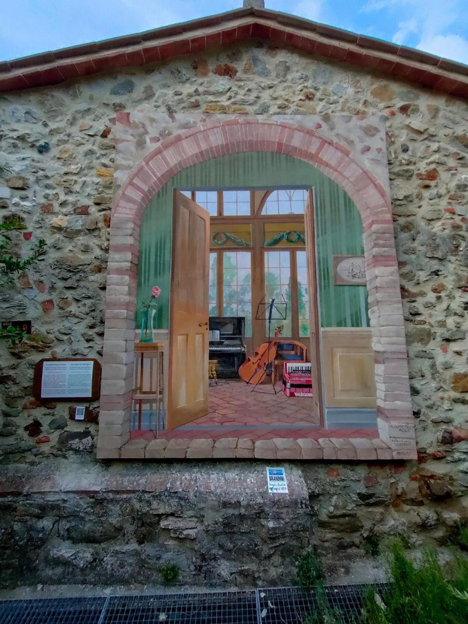 Photo 43