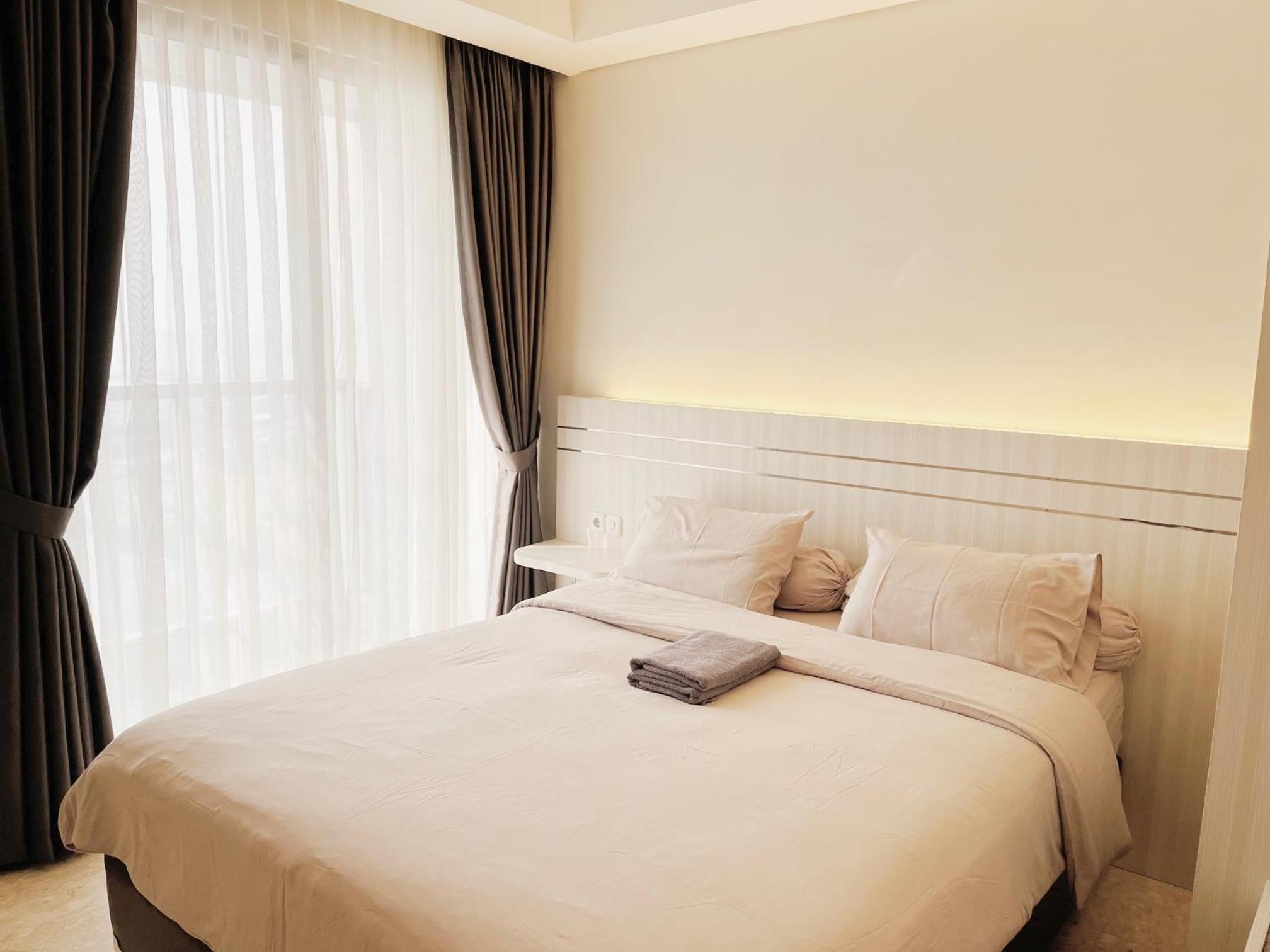Gold Coast Sea View Apartments by Rentrooms