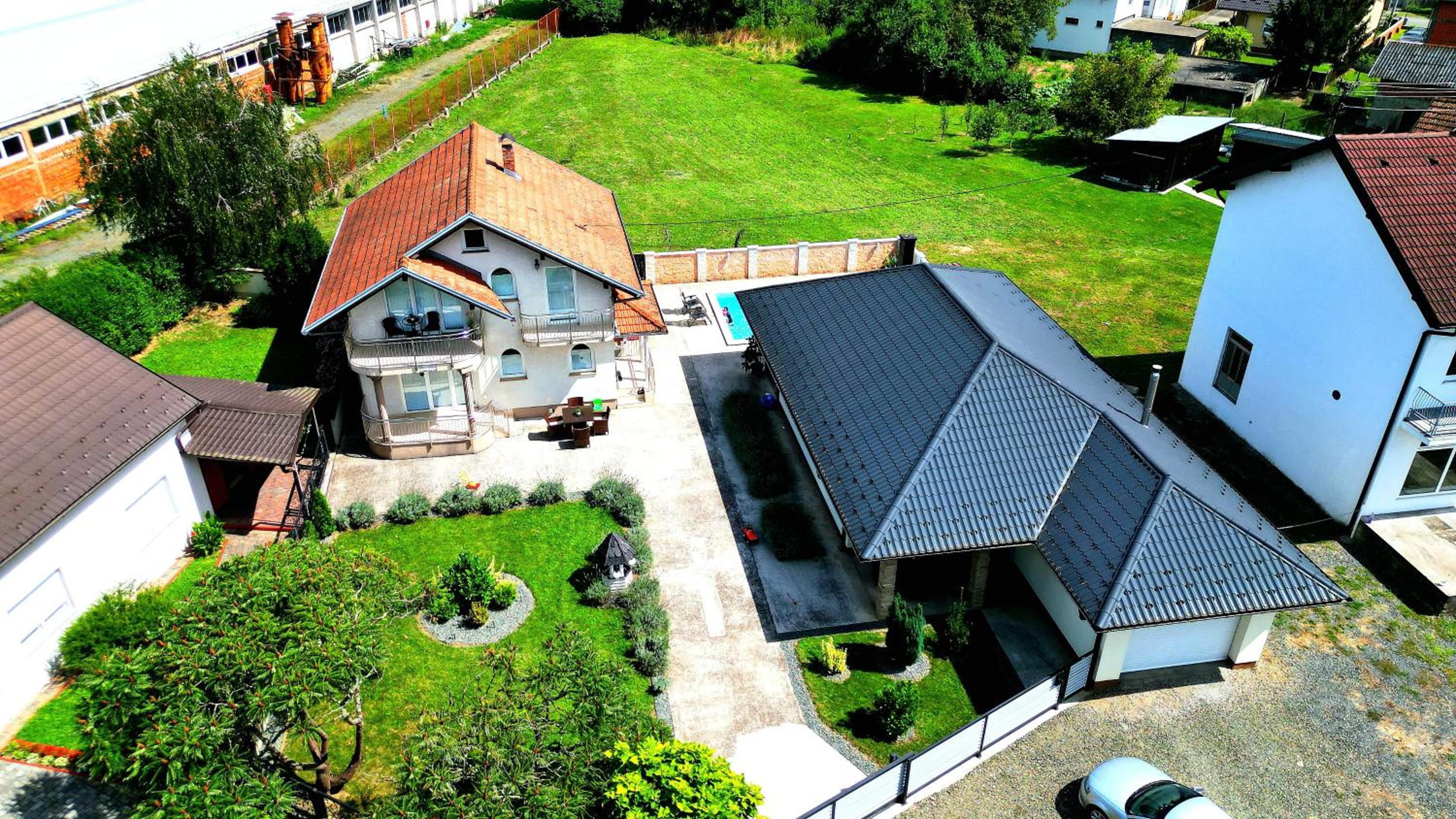 Villa Zlatan Poolside