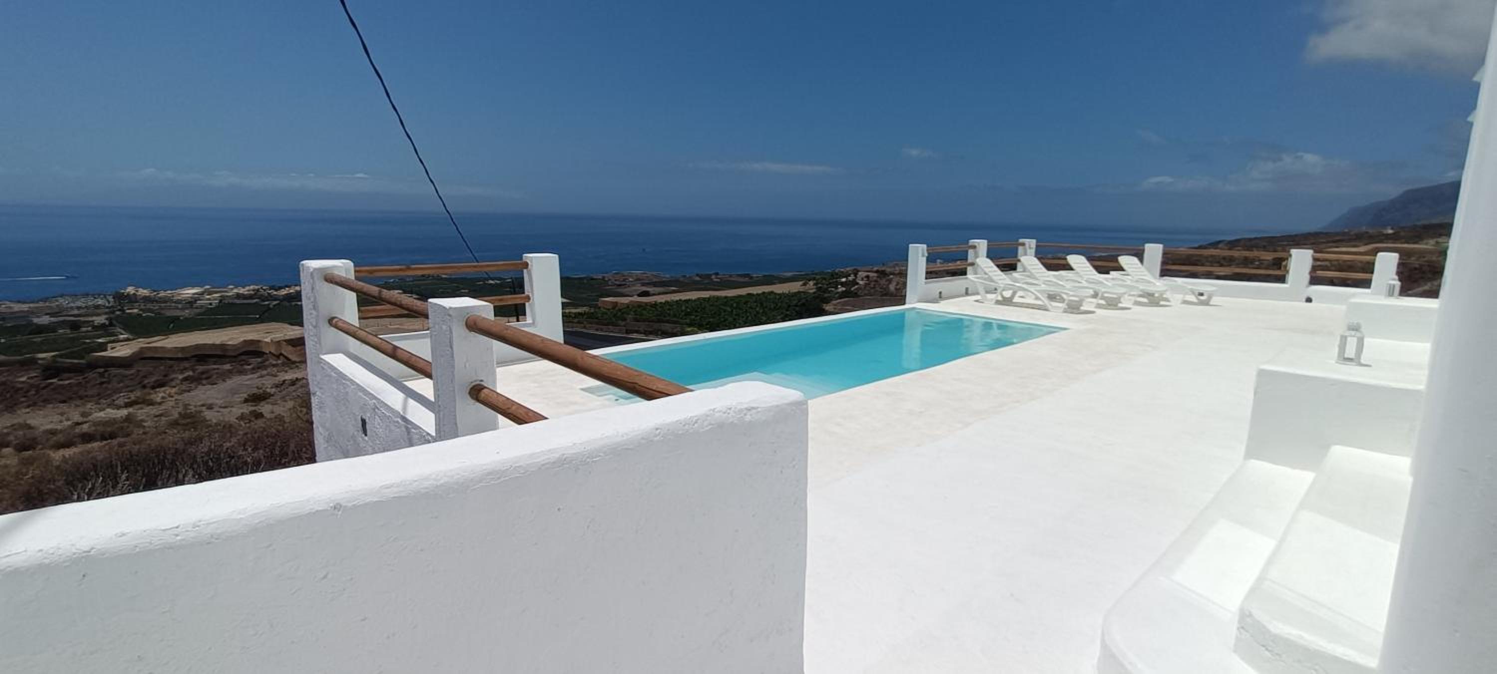 Casa Bincoblanco, balcony of the Atlantic