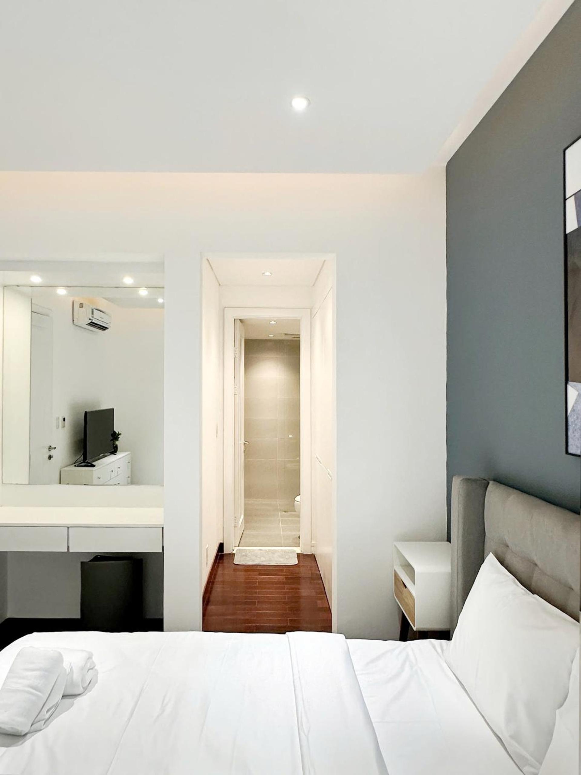 GEM Residence - The Manor Central