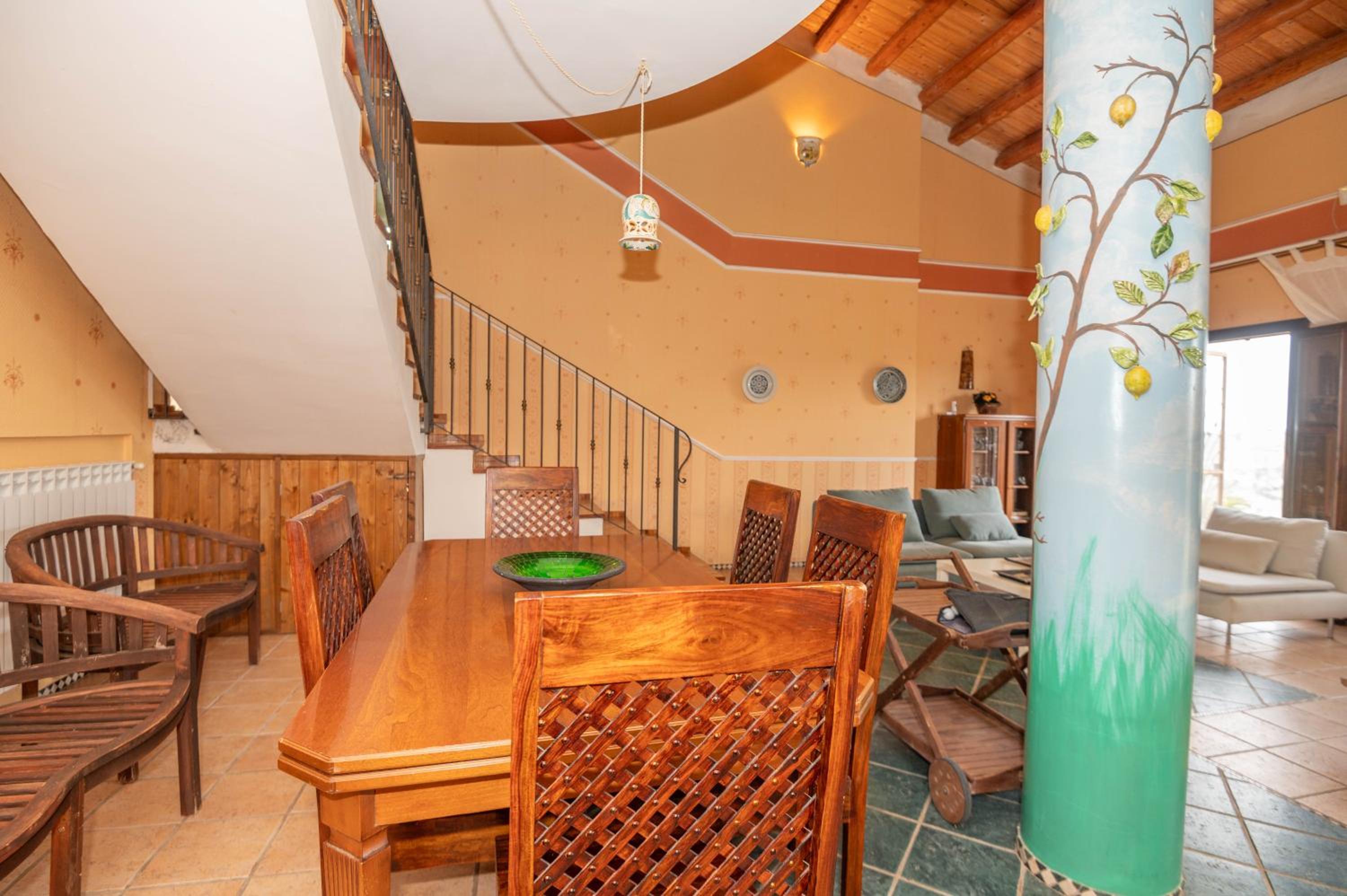 La Loggia Wanderlust Experience