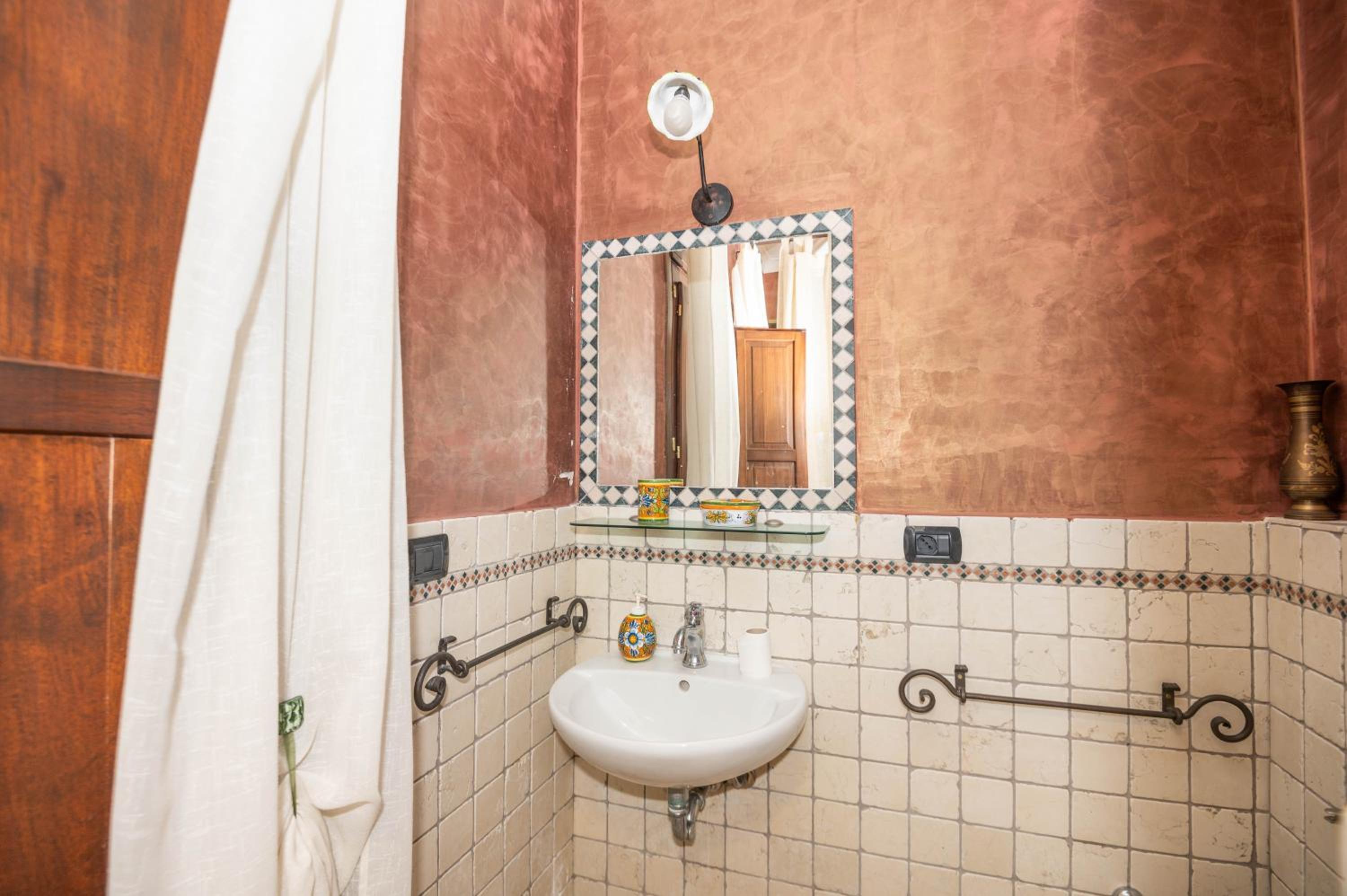 La Loggia Wanderlust Experience