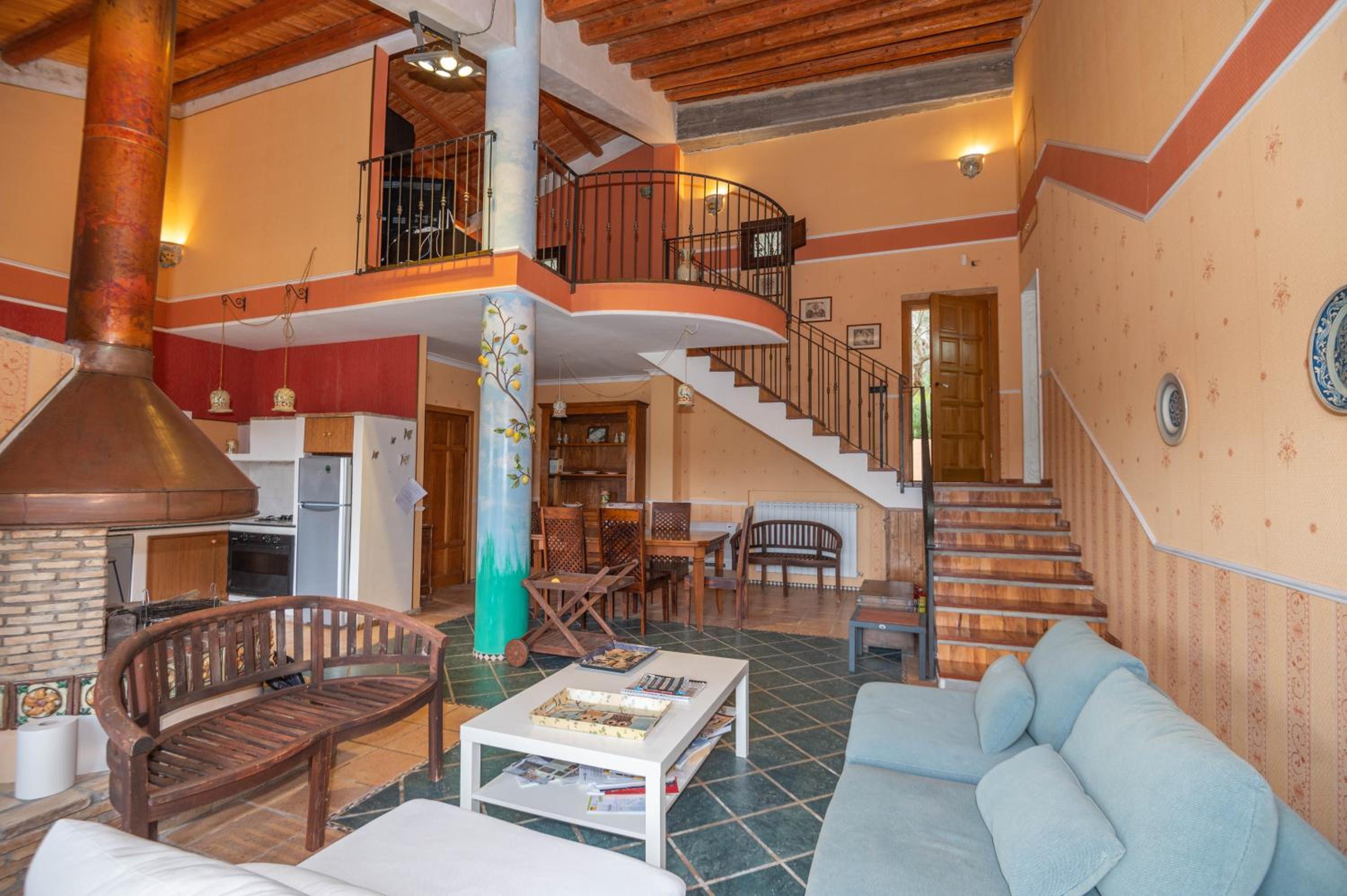 La Loggia Wanderlust Experience