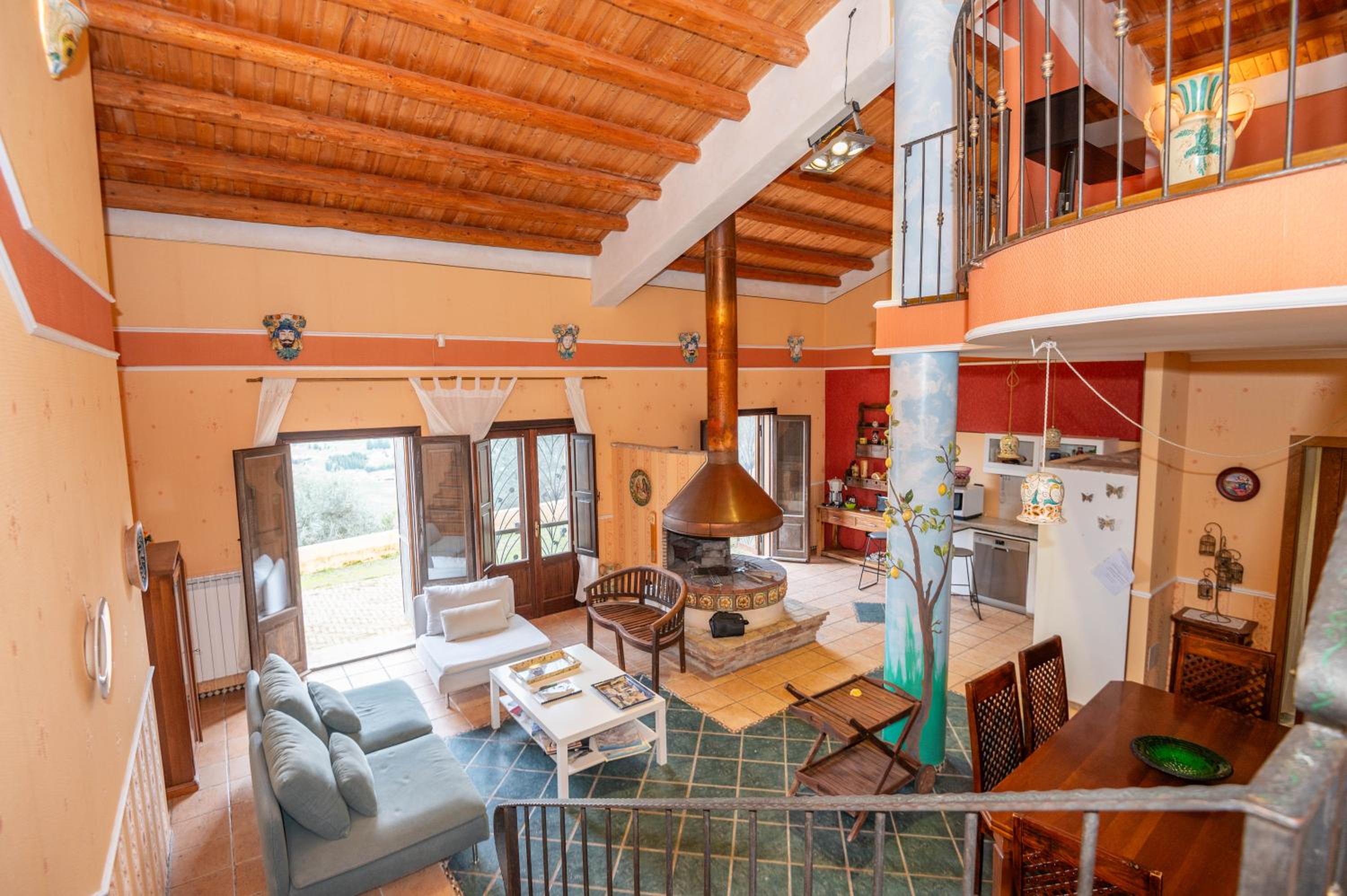 La Loggia Wanderlust Experience