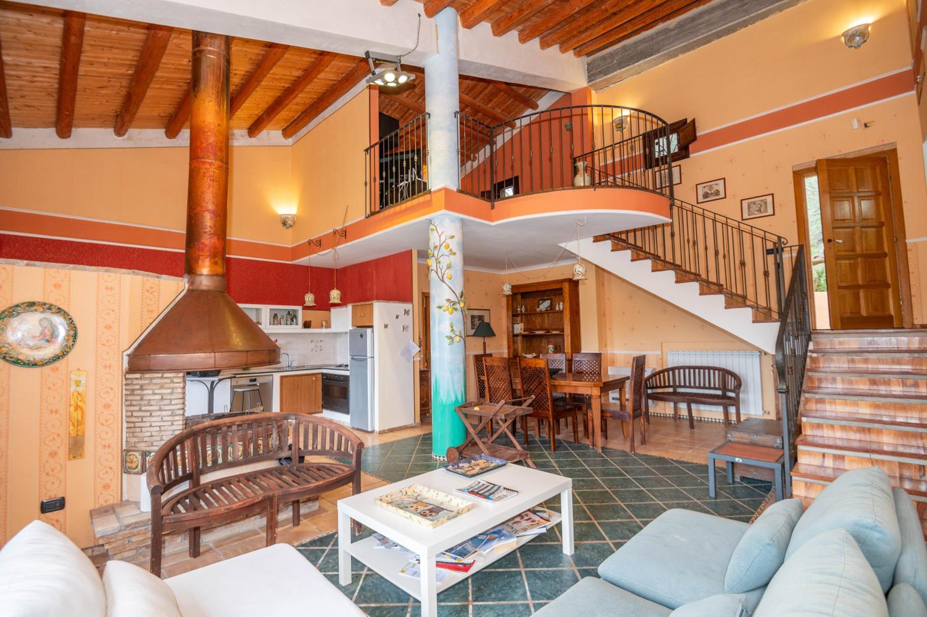La Loggia Wanderlust Experience