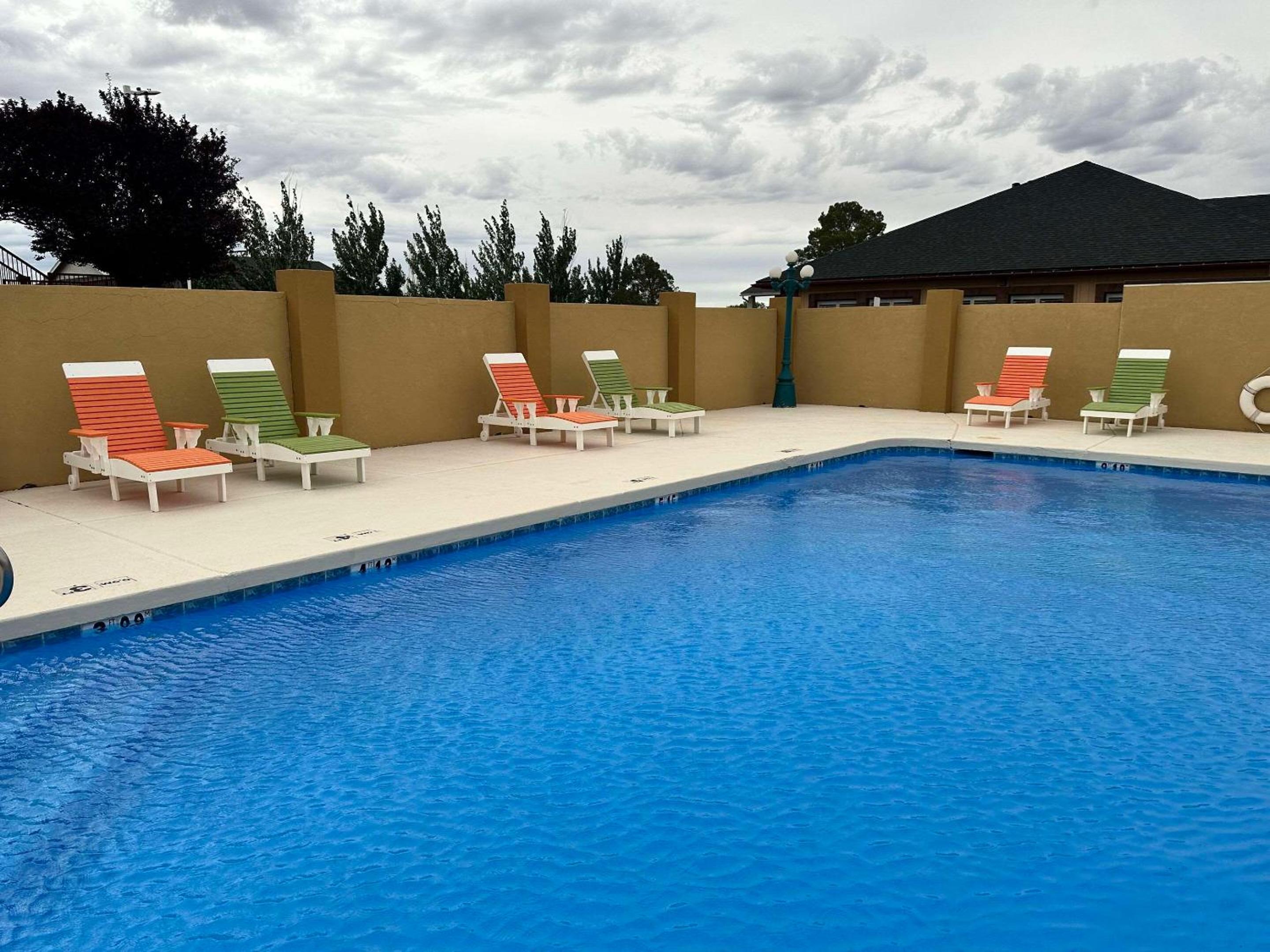 Holbrook Vacations - Quality Inn Holbrook near Petrified Forest - Property Image 3