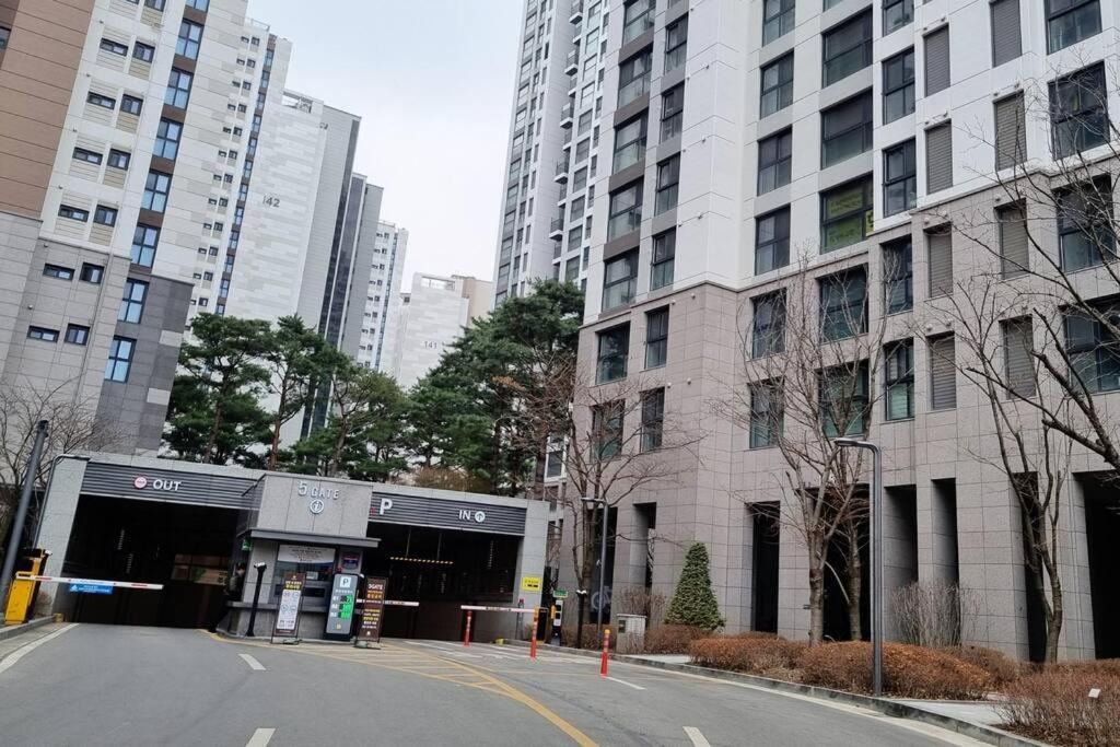 Stay Seoul - 3bed rooms new apartment view 4