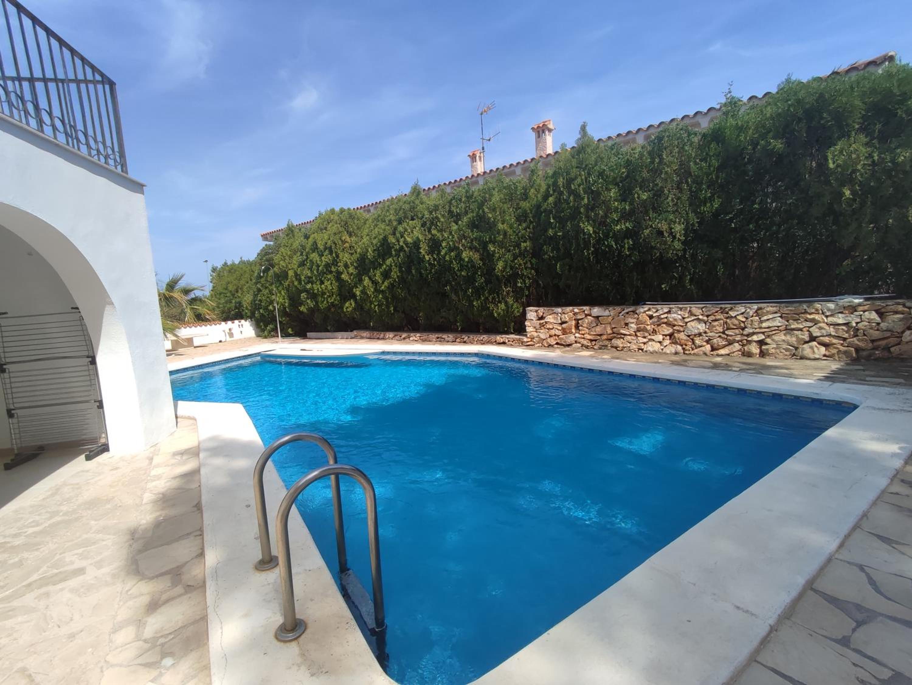 APTO EN VILLA MINDORO c PISCINA PRIVADA