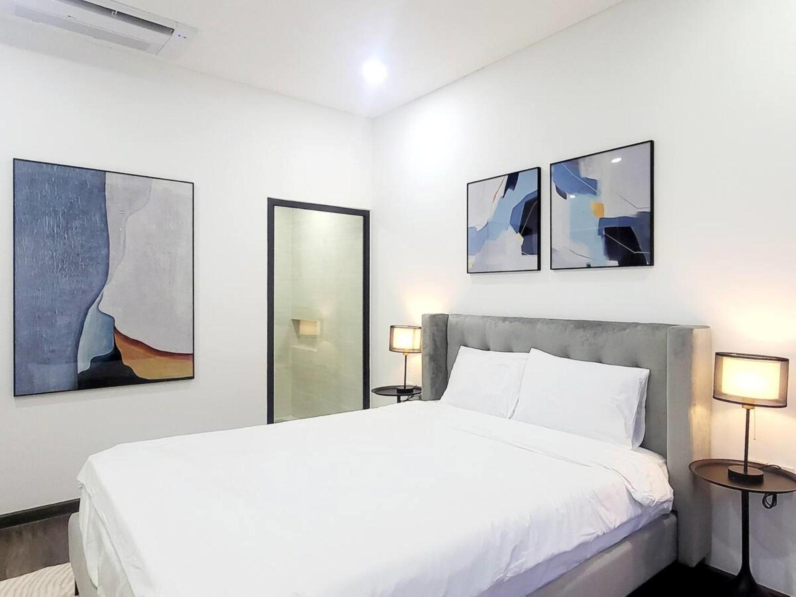 GEM Residence - The Manor Central