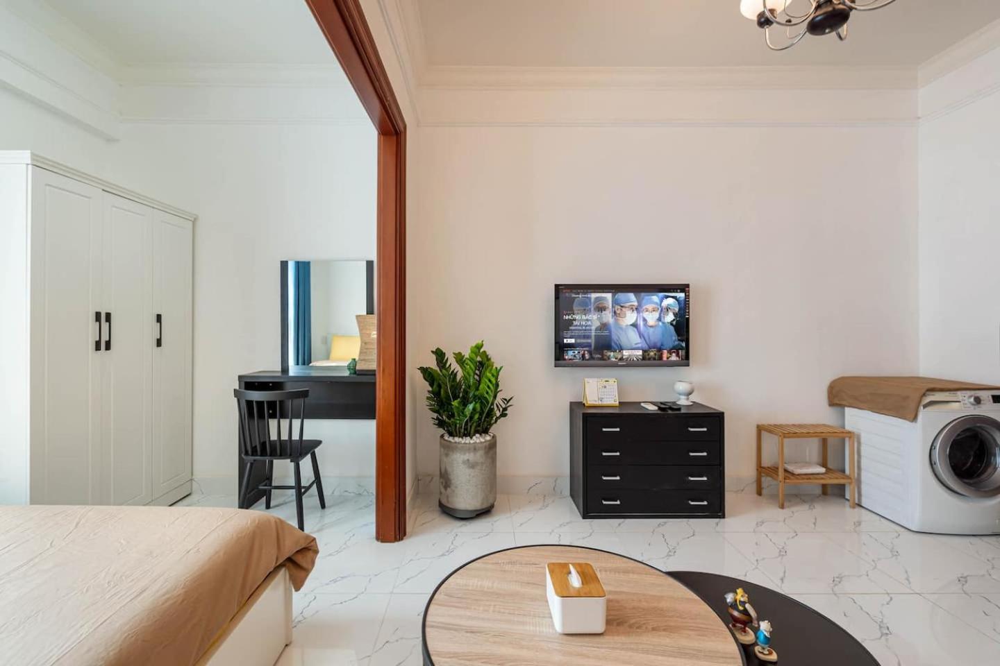 GEM Residence - The Manor Central