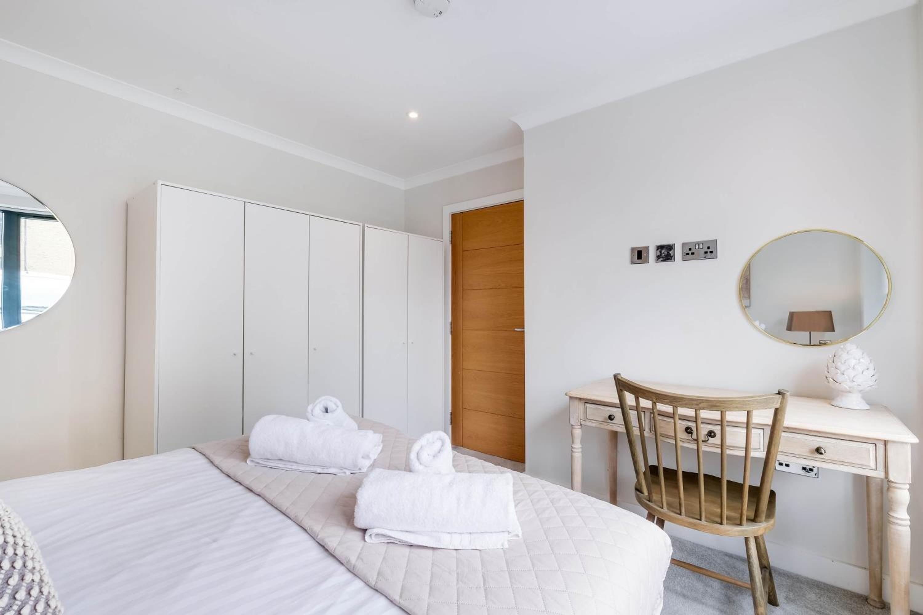 The Concord Modern 1 Bedroom Apartments