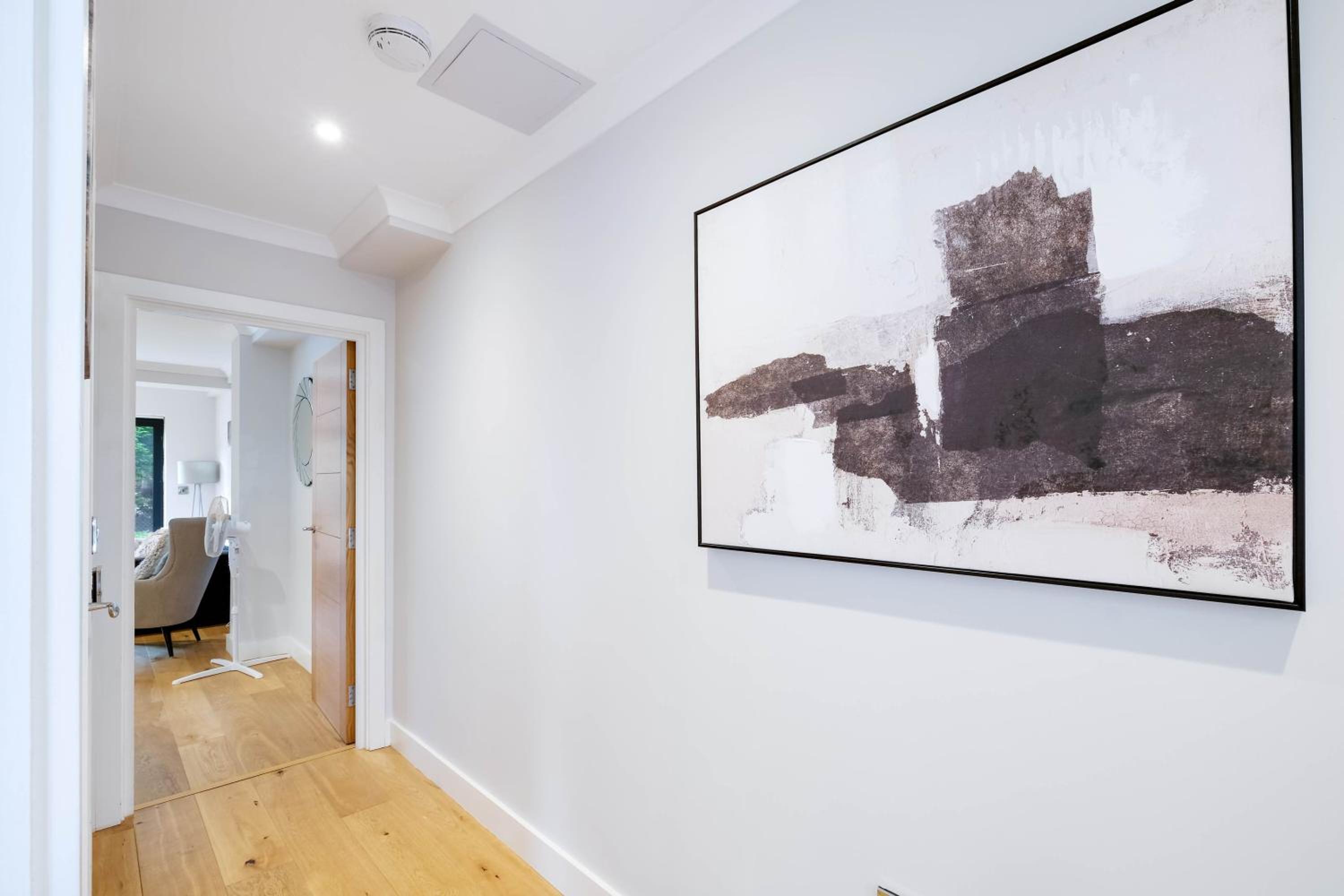 The Concord Modern 1 Bedroom Apartments