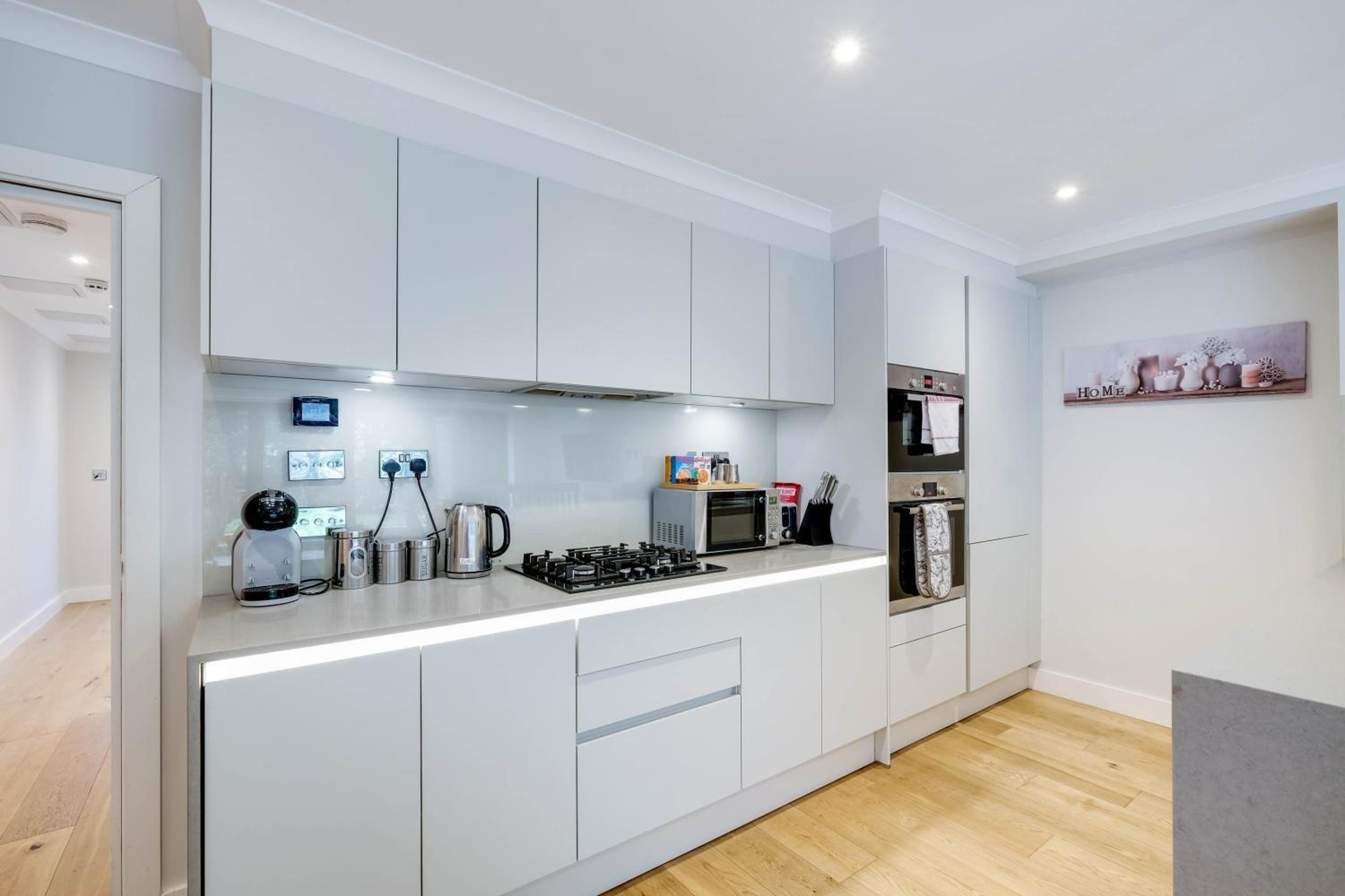 The Concord Modern 1 Bedroom Apartments