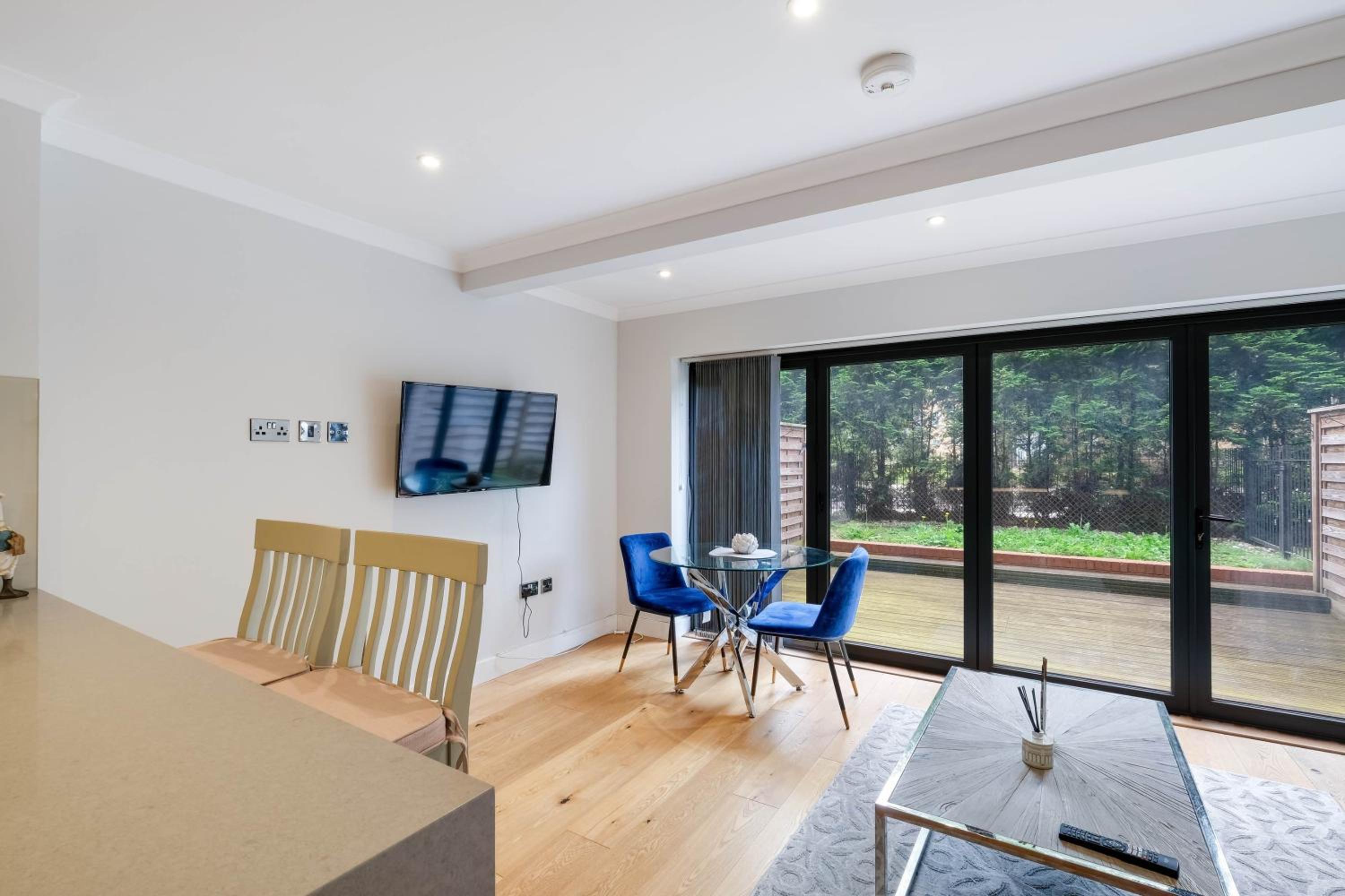 The Concord Modern 1 Bedroom Apartments