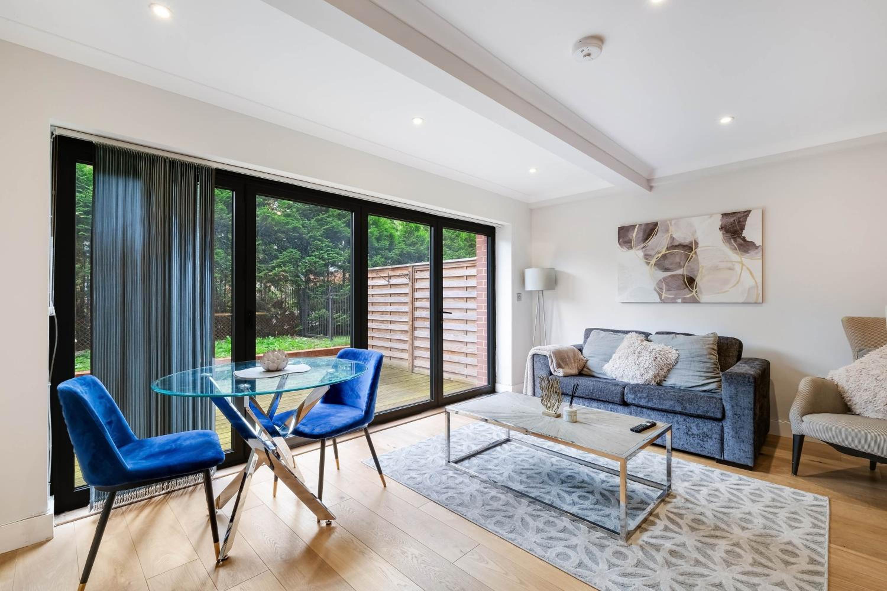 The Concord Modern 1 Bedroom Apartments