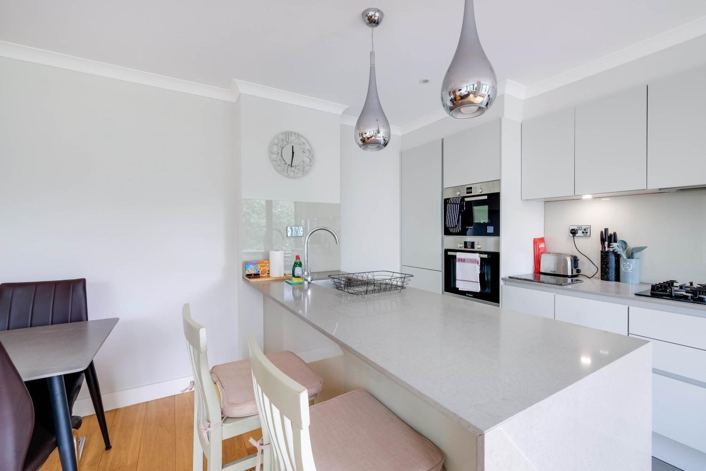 The Concord Modern 1 Bedroom Apartments