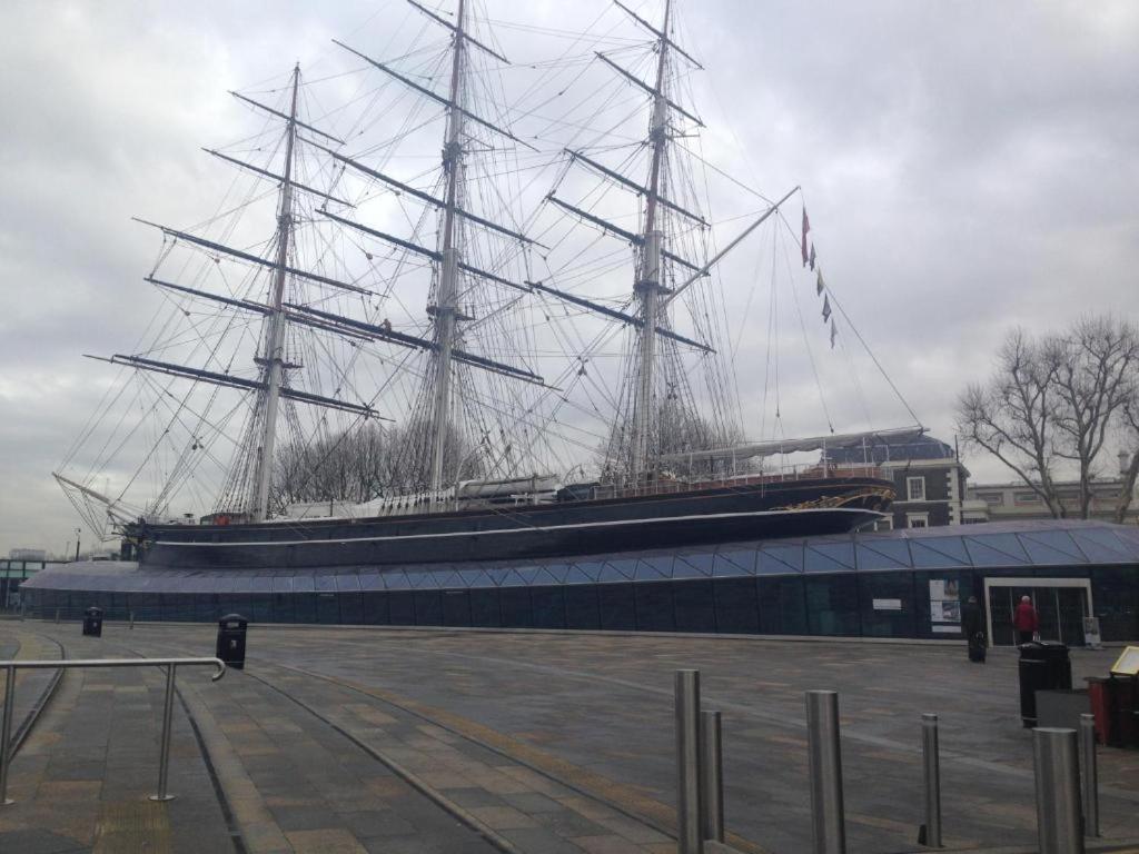 Modern 2Bed Apartment London Greenwich Cutty Sark O2 Arena - Perfect for long stay reservations