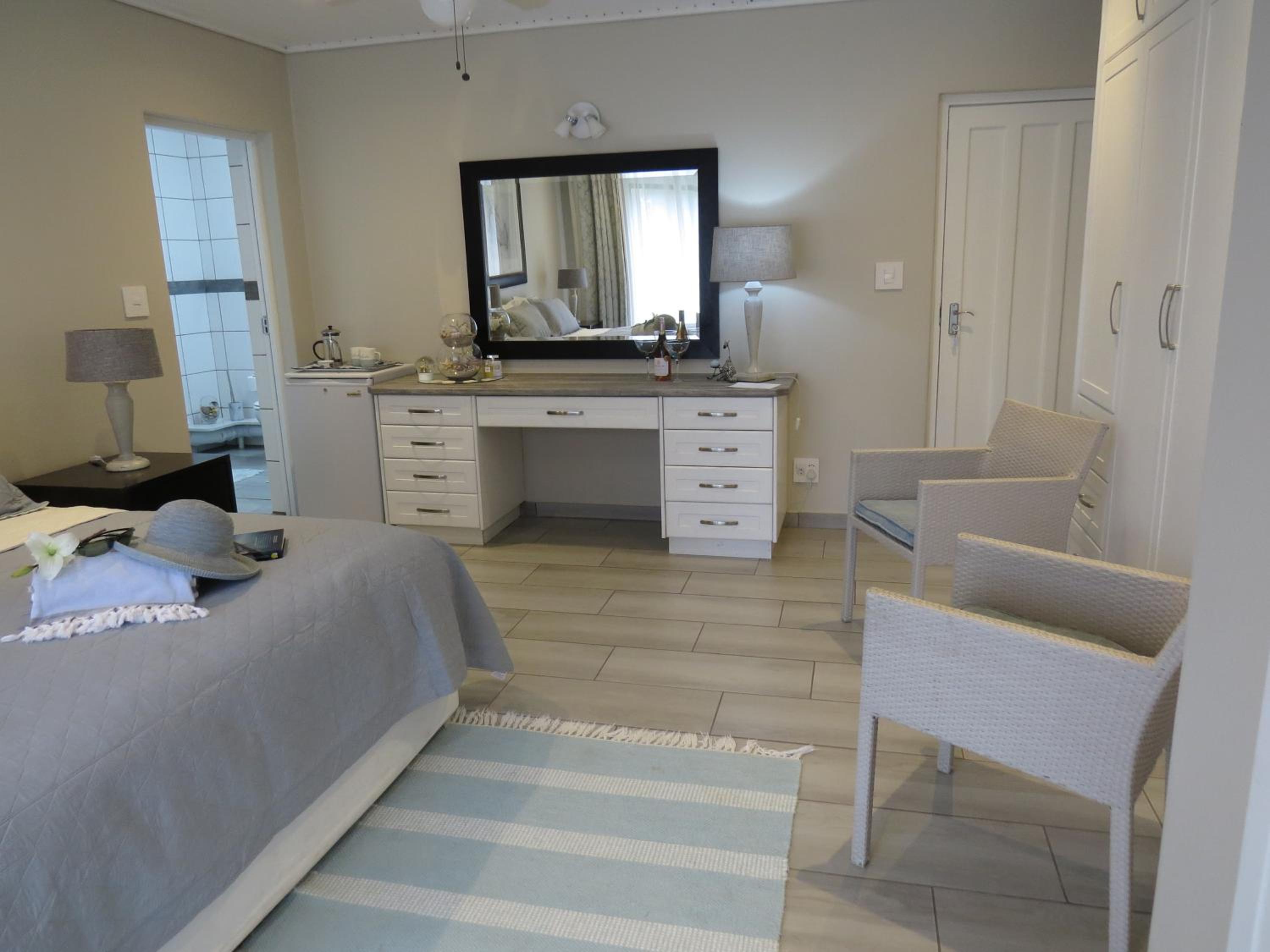 Easy Five Guest House