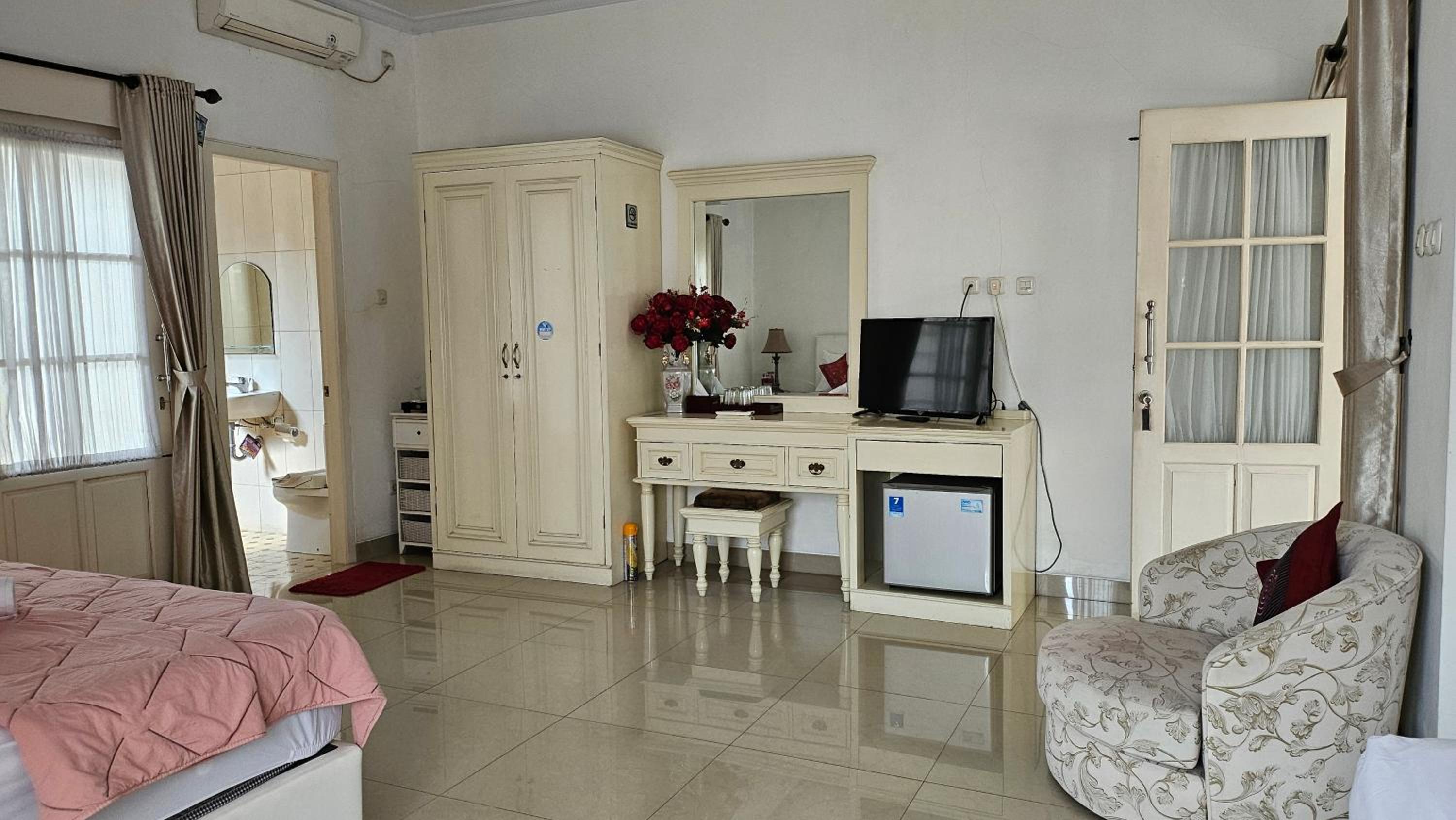 Surokarsan 9 House Yogyakarta