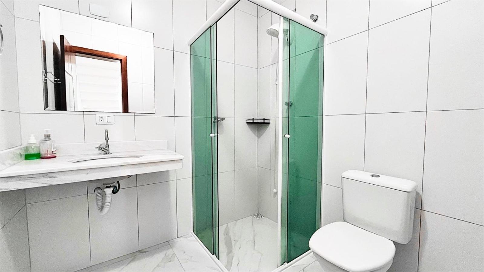 Triplex com piscina 150m do mar