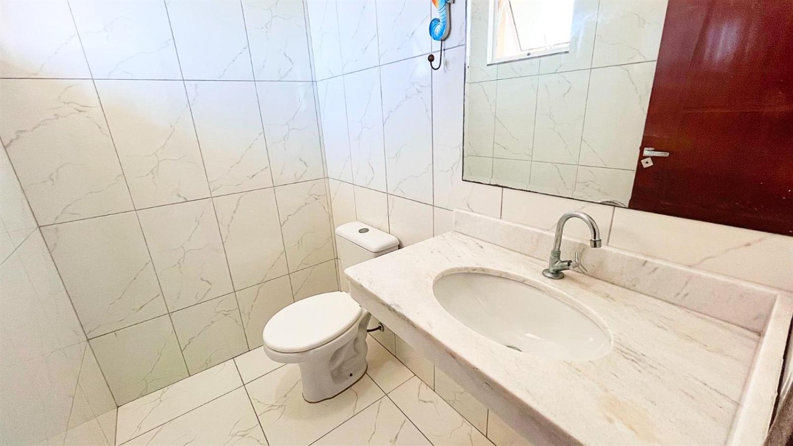 Triplex com piscina 150m do mar
