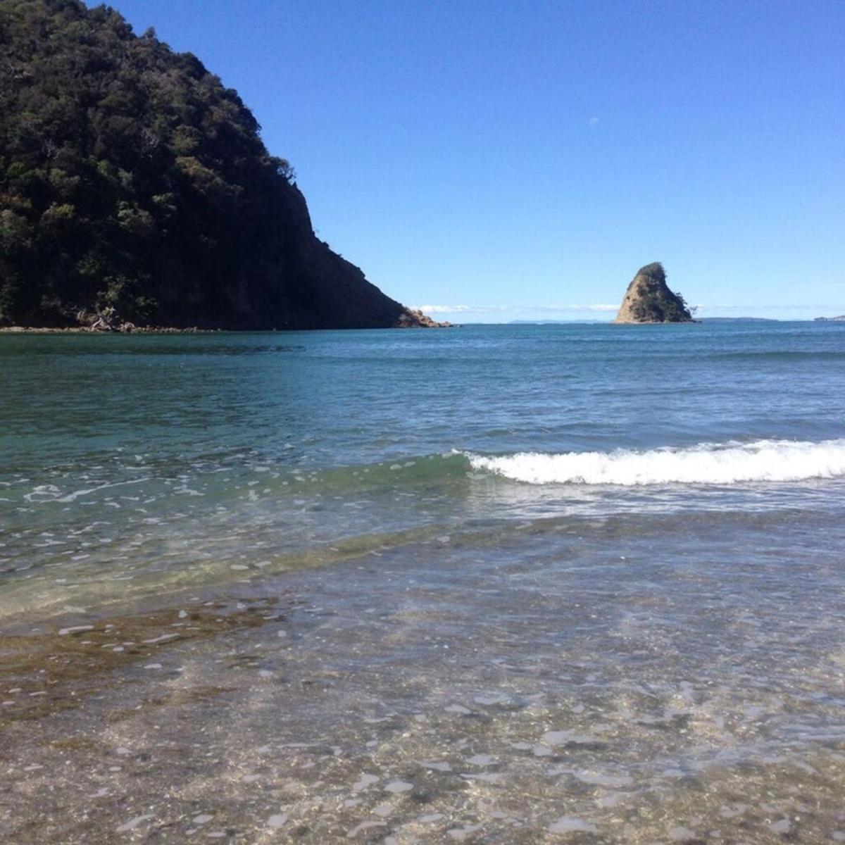 Waiwera Beach StopOver