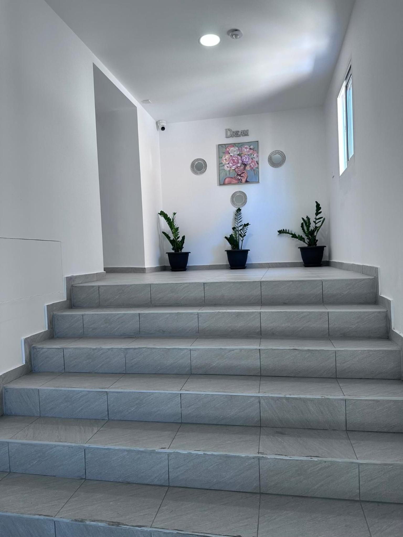 Ivi Apartments