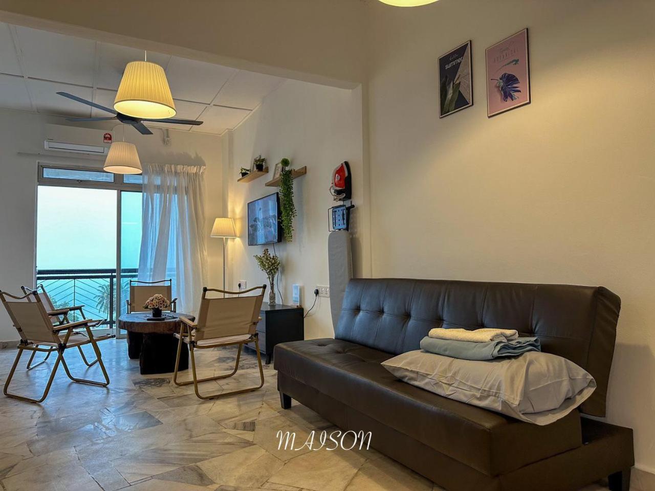 Laguna Seaview Suites PD By Maison photo 2