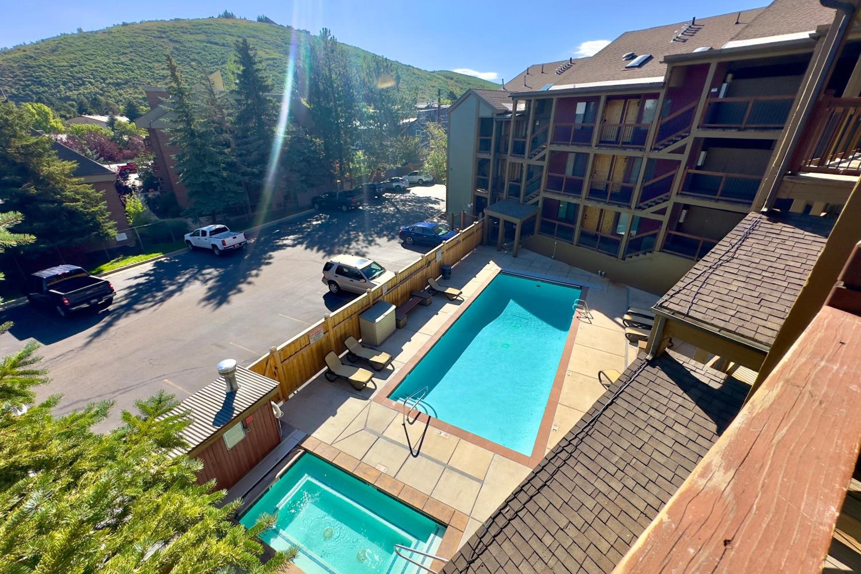 Prime Spot! Walk to Ski, Shops, and Main Street! view 2