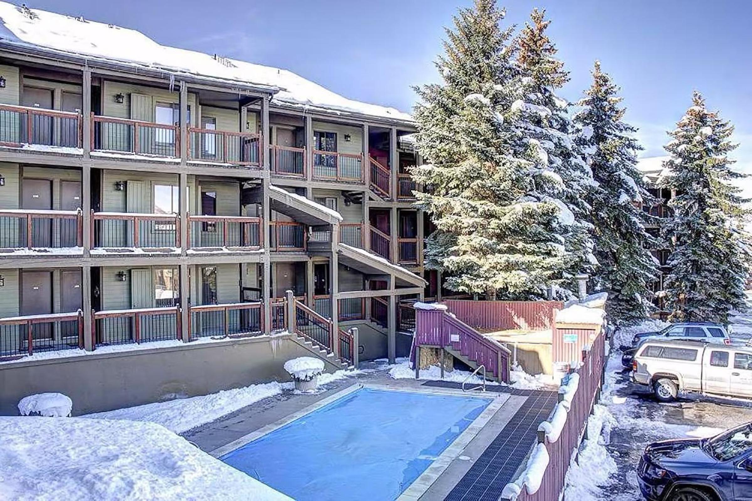 Prime Spot! Walk to Ski, Shops, and Main Street! view 3