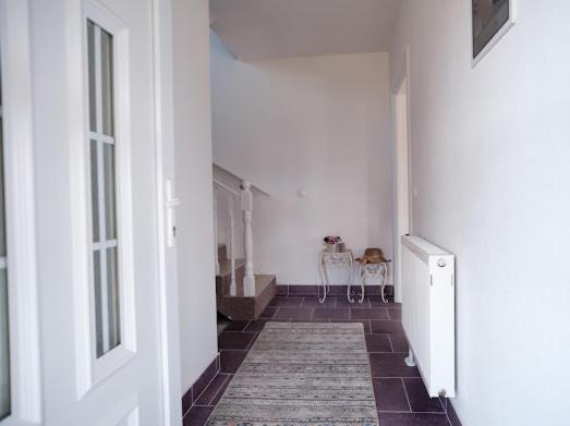 Kuća za odmor -Megy-