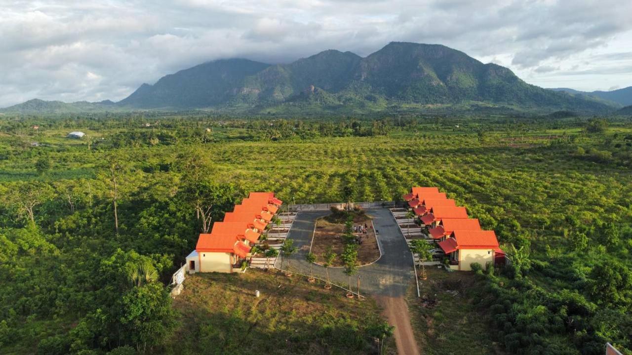 PL Phnum Tom Por Home Holiday & Restaurant view 3