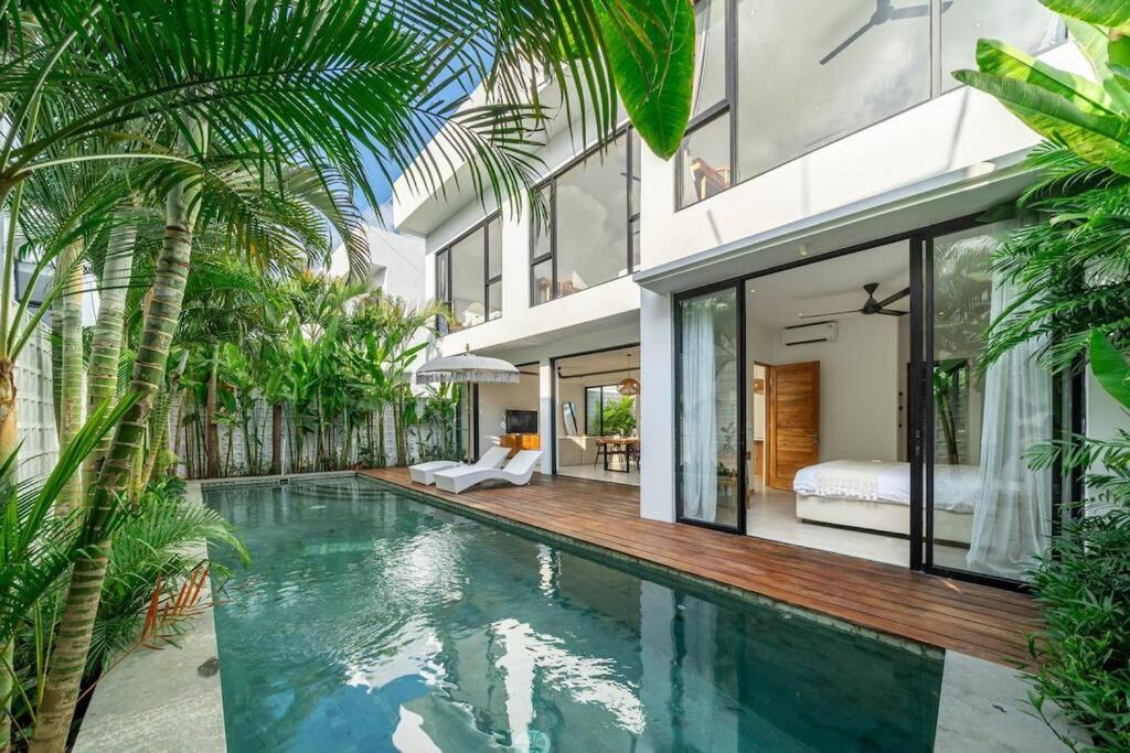 Scenic Bedrooms & Poolside Bliss