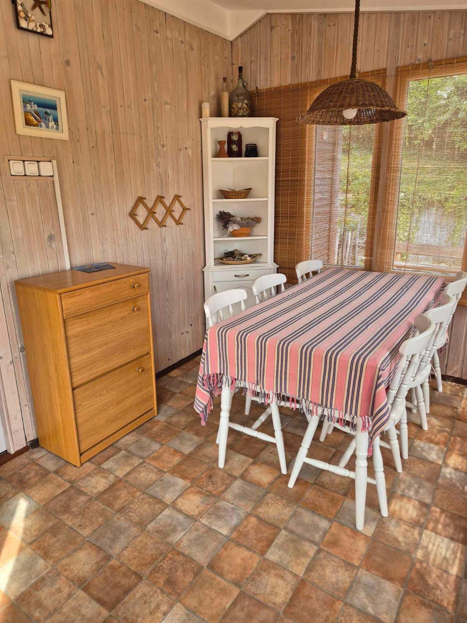 Riverside Forest Guesthouse view 4