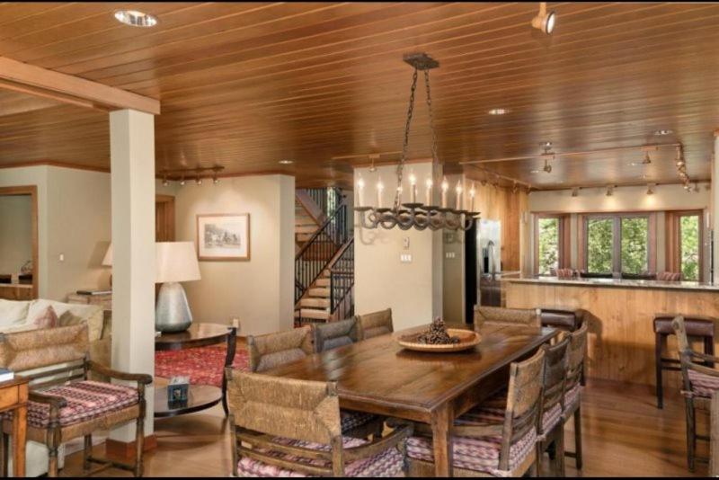 Premier Ski In, Ski Out 3 Bedroom Colorado Vacation Rental Steps From The Ski Slopes With Hot Tub And Pool