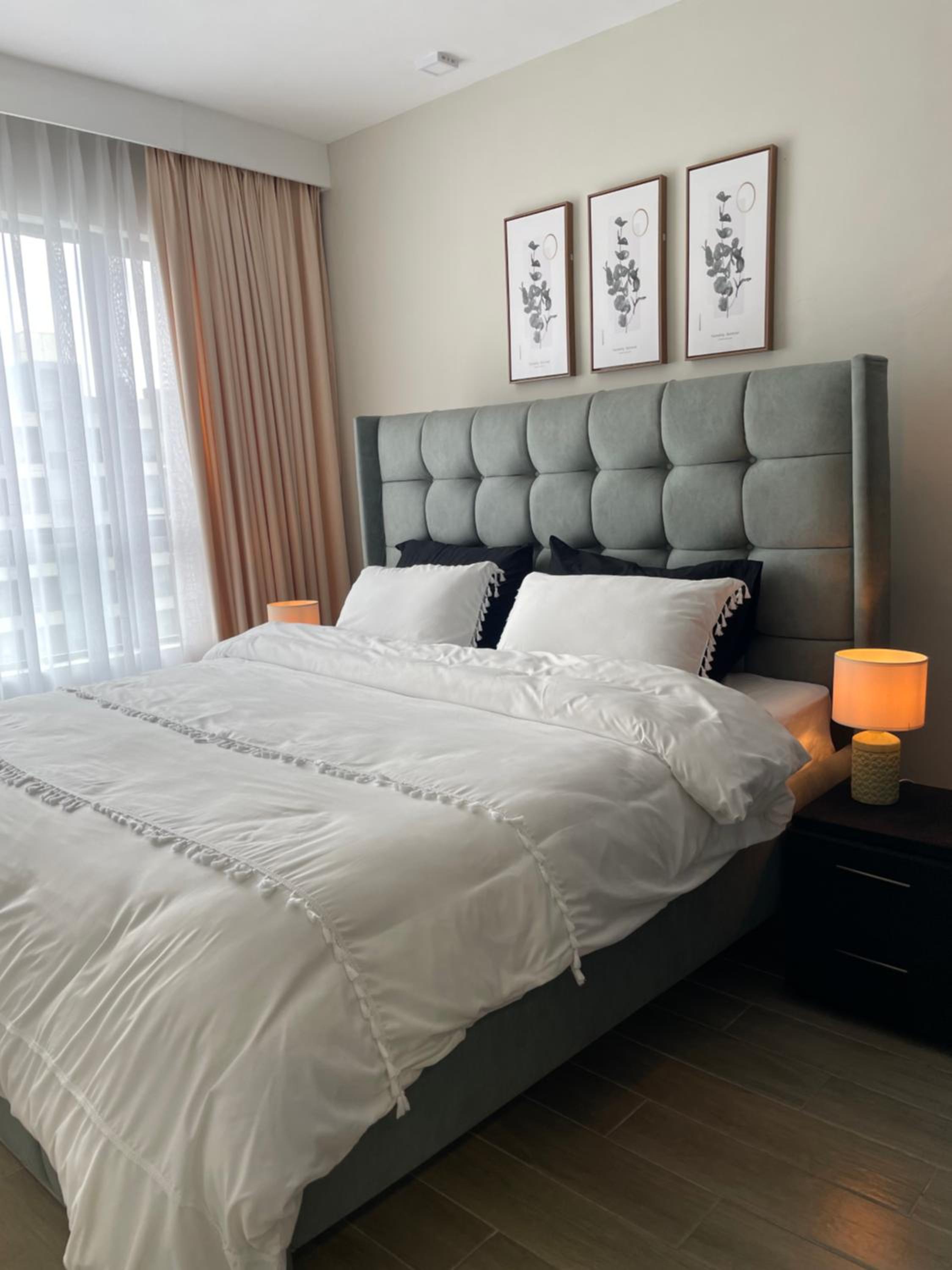 Luxy homes