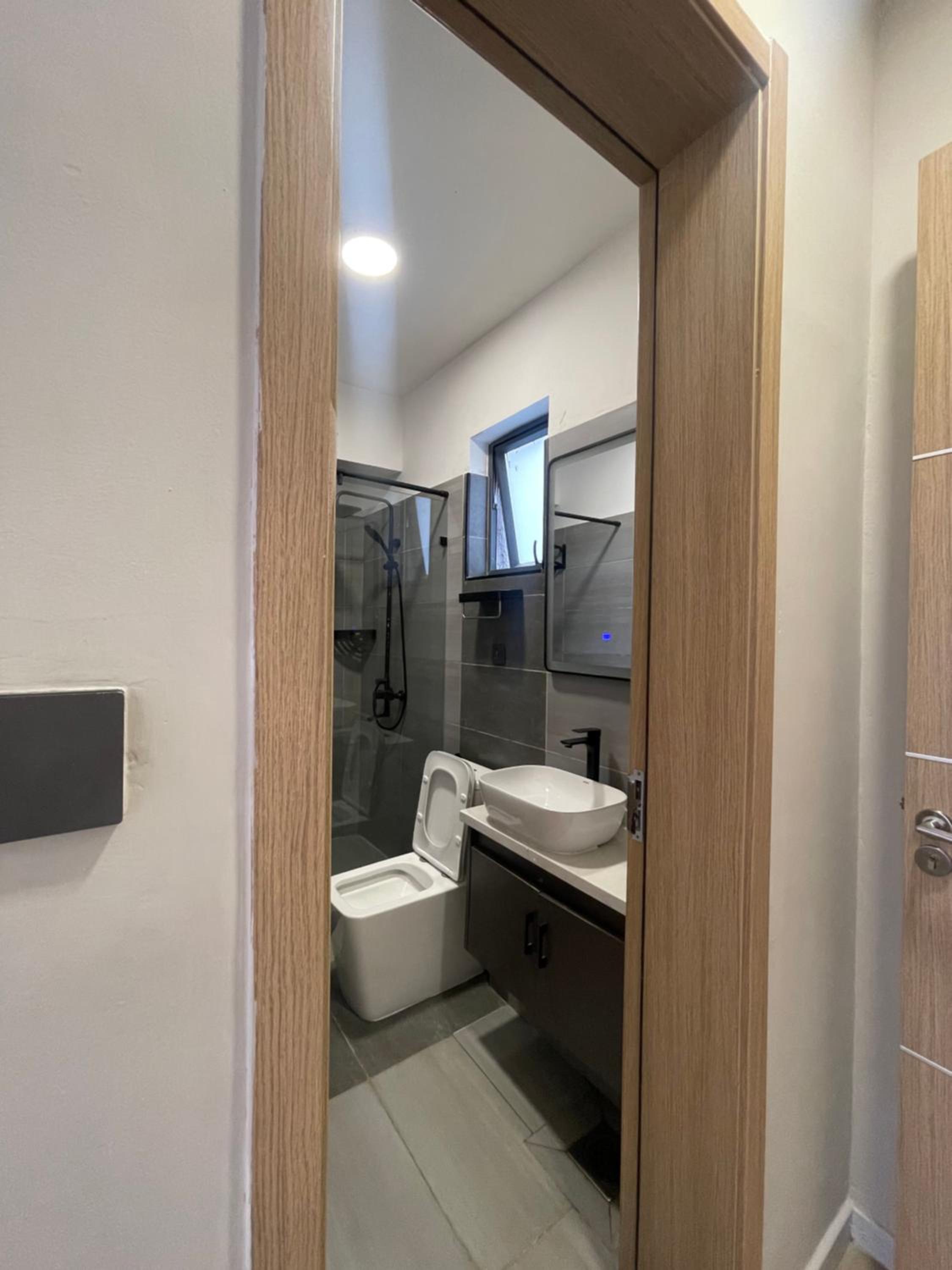 Luxy homes