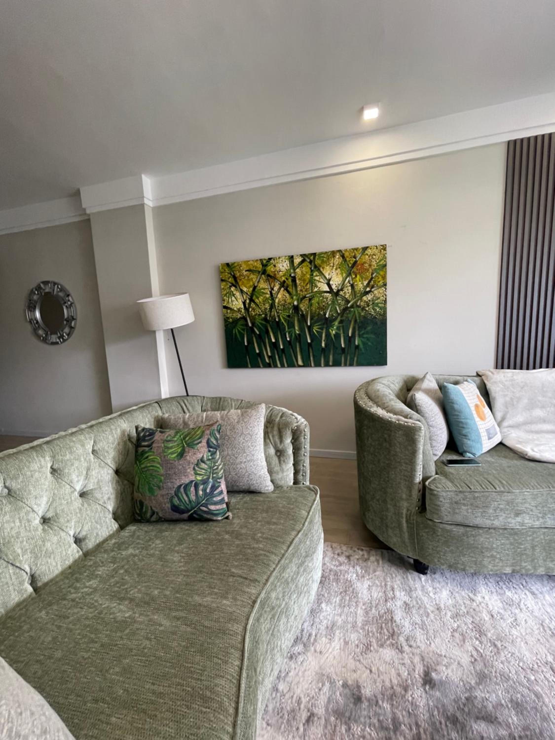 Luxy homes