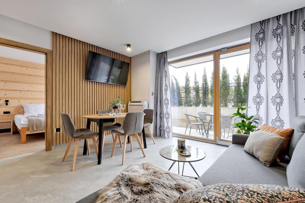 Golden Apartments - Tatra View - Księżycowe Apartamenty SPA - 24i